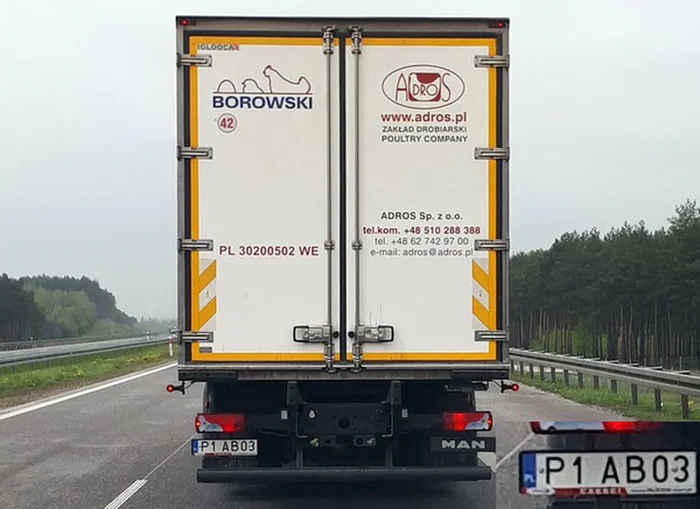 Fajny numer, blacha P1 AB03