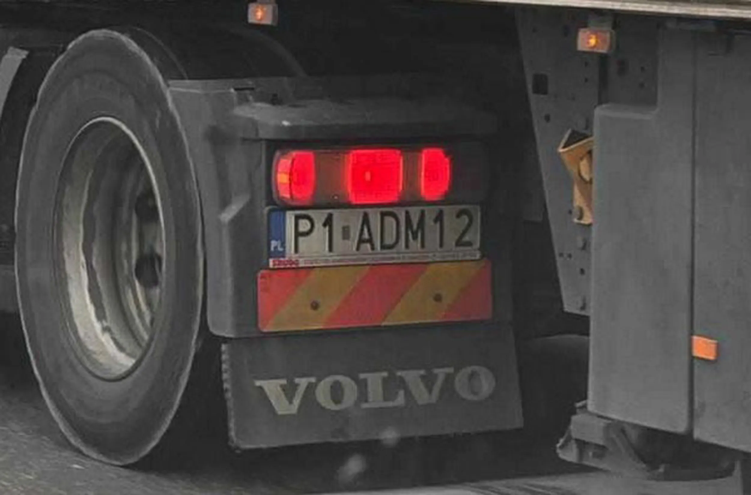 Fajny numer, blacha P1 ADM12