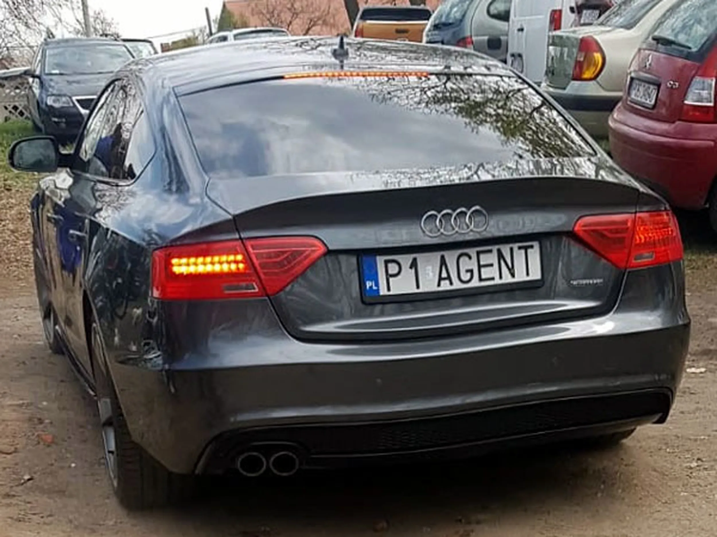 Fajny numer, blacha P1 AGENT