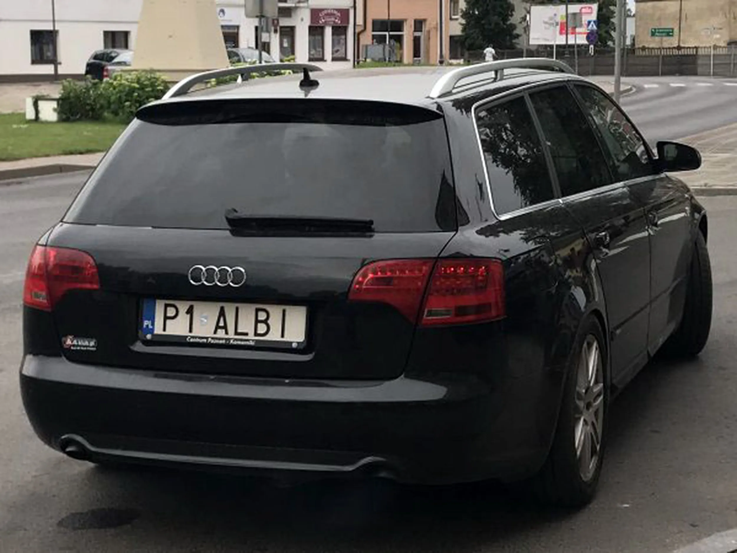 Fajny numer, blacha P1 ALBI