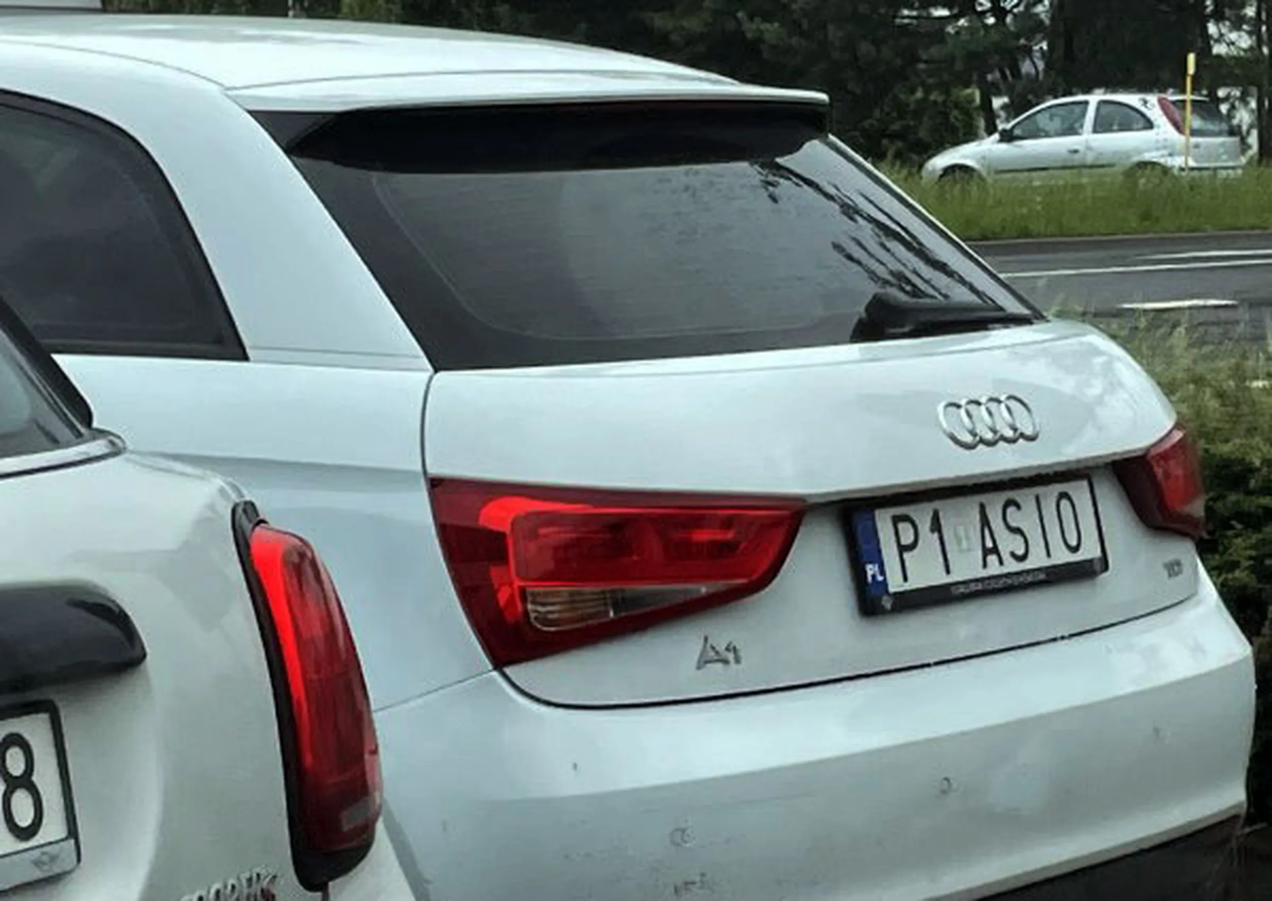 Fajny numer, blacha P1 ASIO