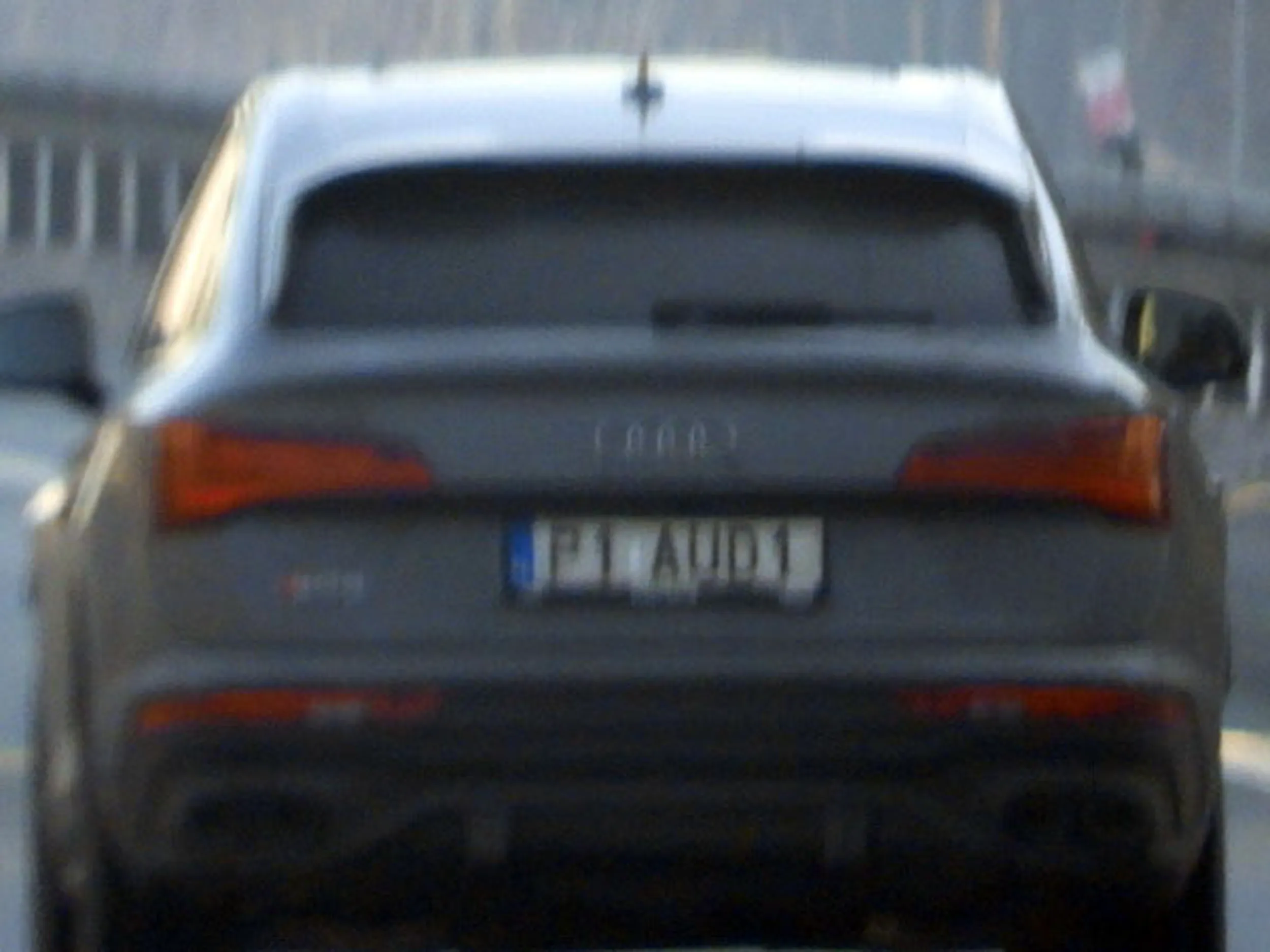 Fajny numer, blacha P1 AUD1