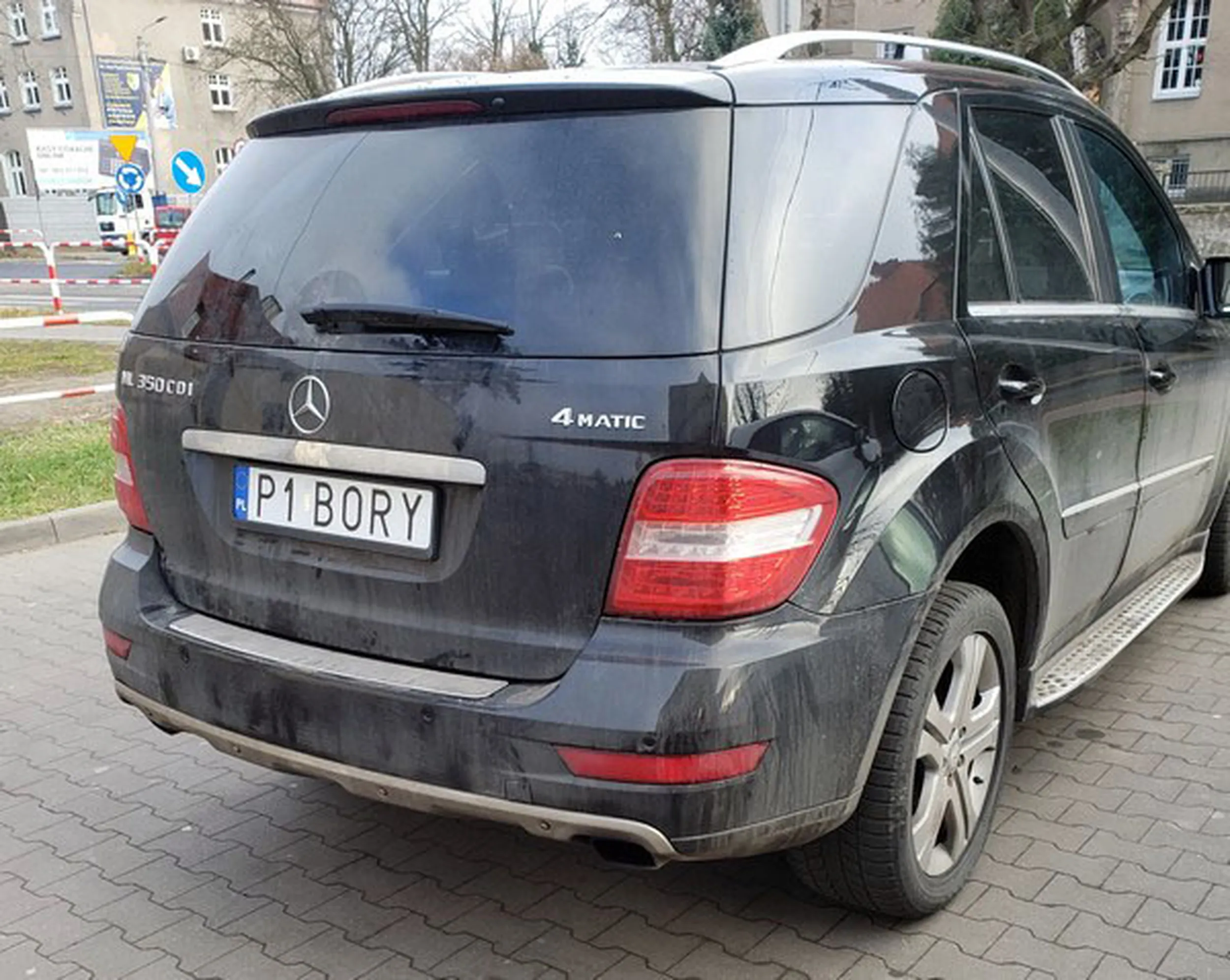 Fajny numer, blacha P1 BORY