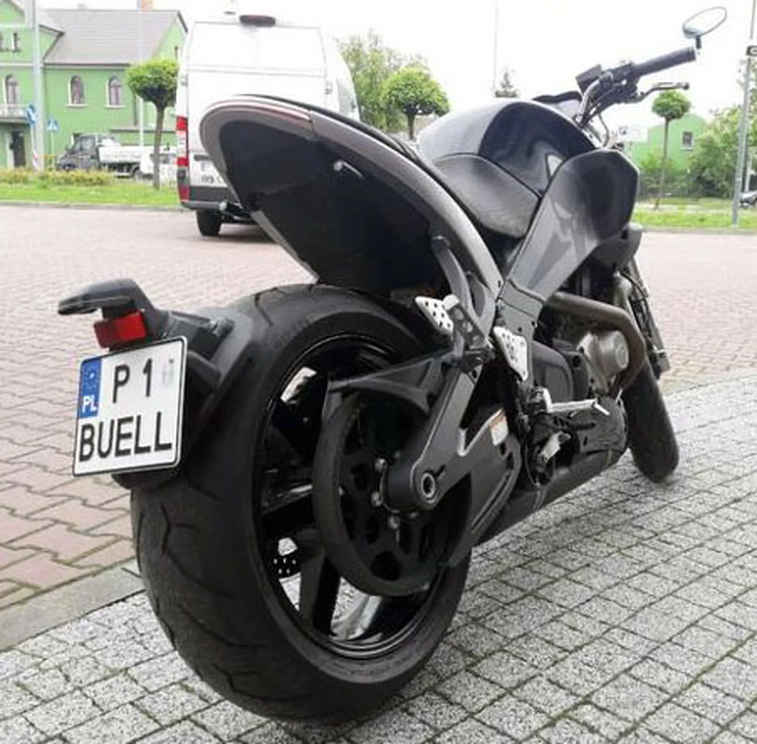 Fajny numer, blacha P1 BUELL