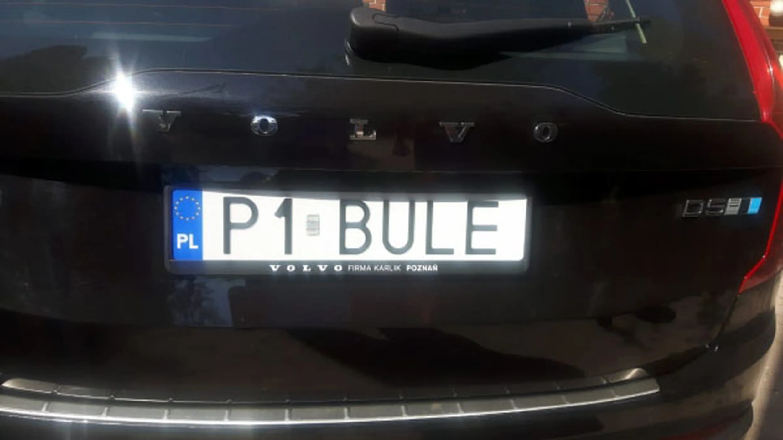 Fajny numer, blacha P1 BULE