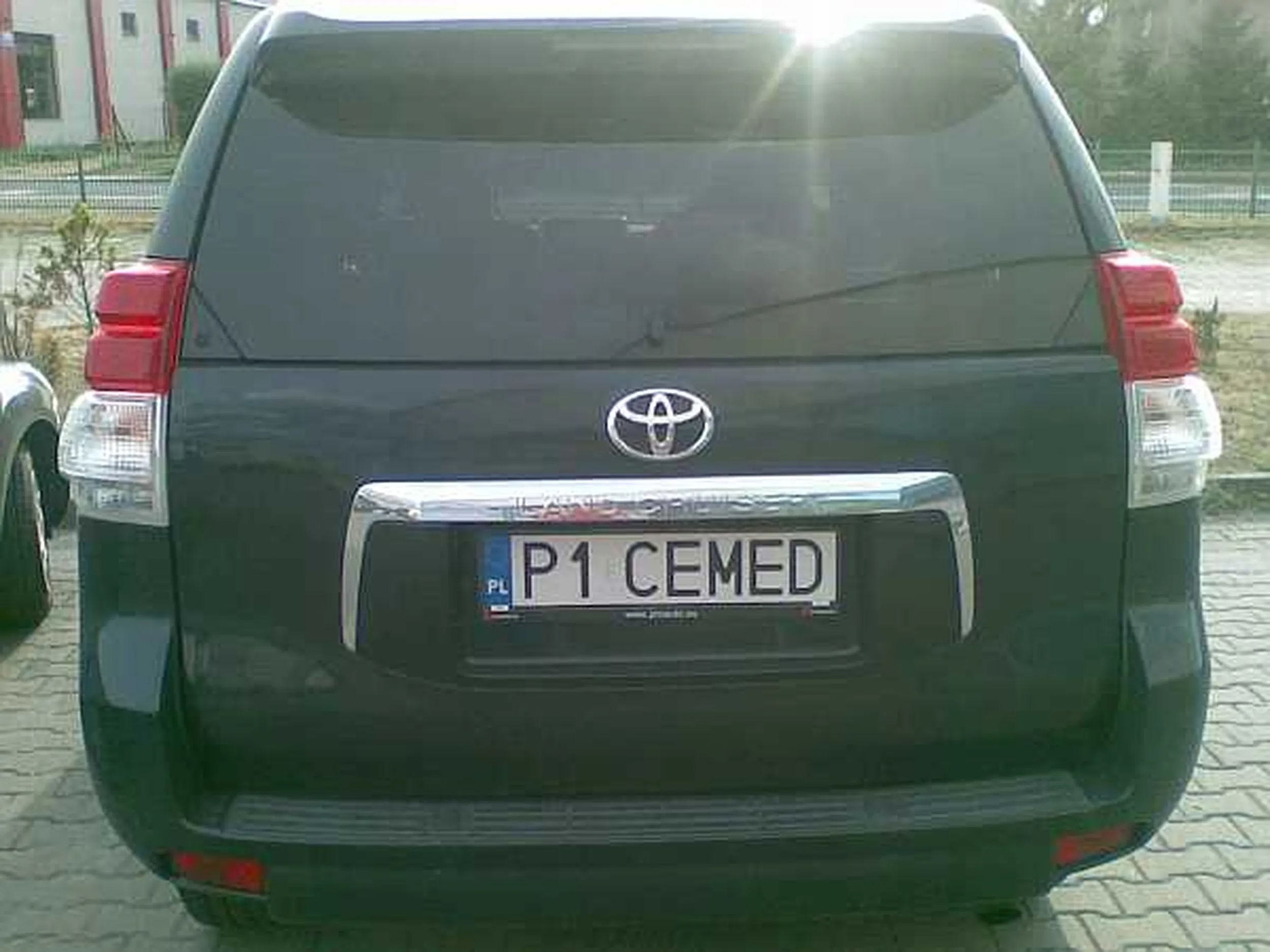 Fajny numer, blacha P1 CEMED