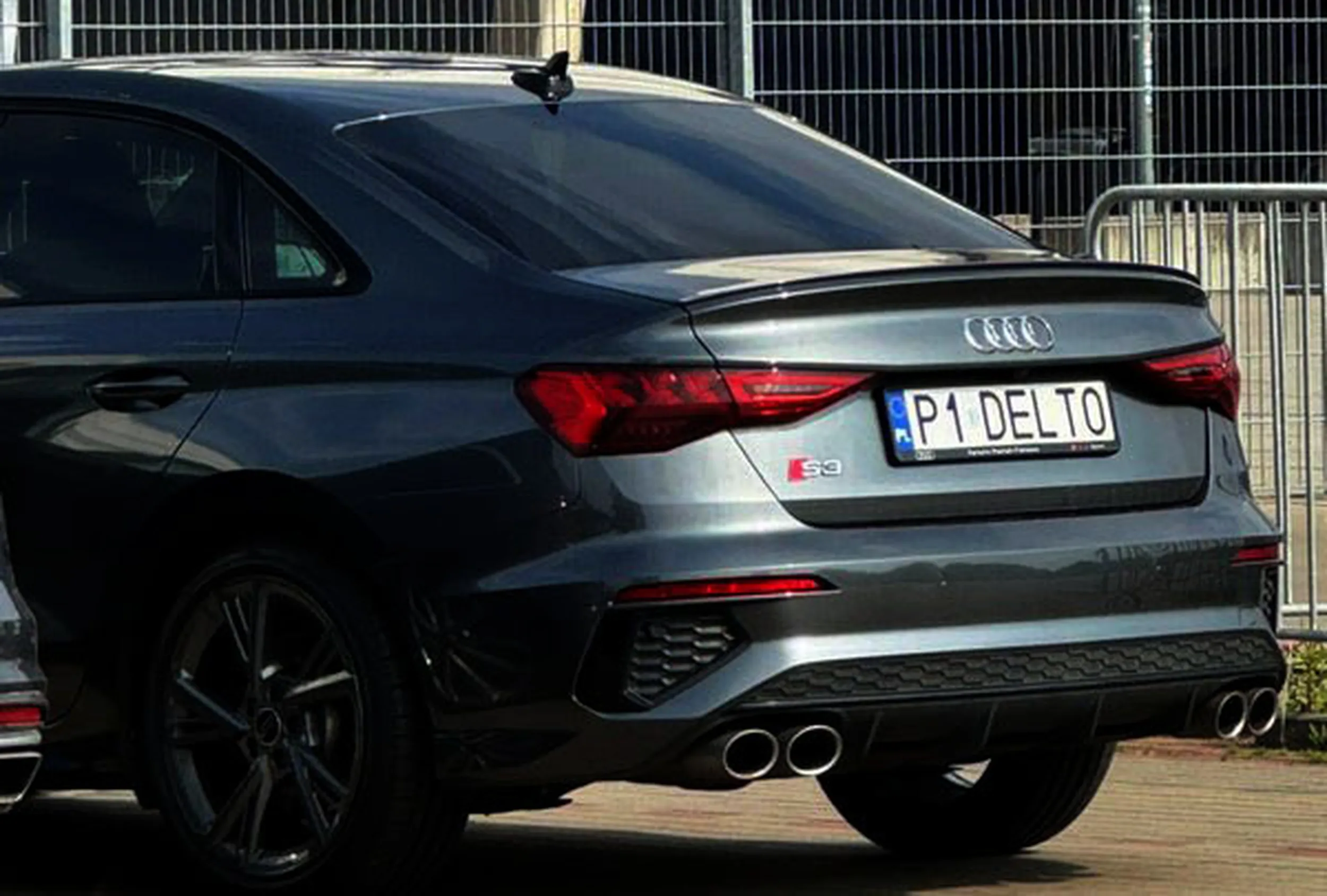 Fajny numer, blacha P1 DELTO