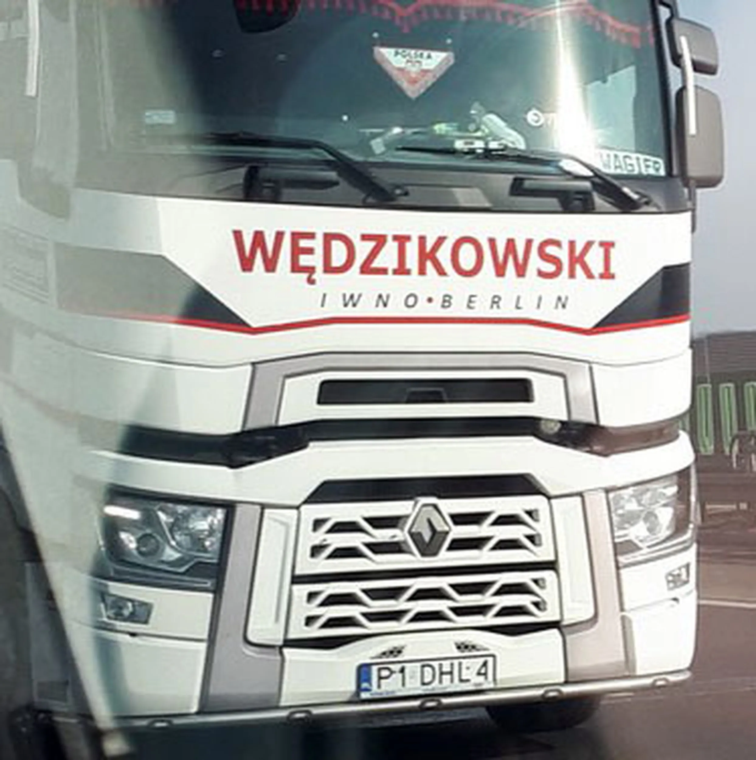 Fajny numer, blacha P1 DHL4