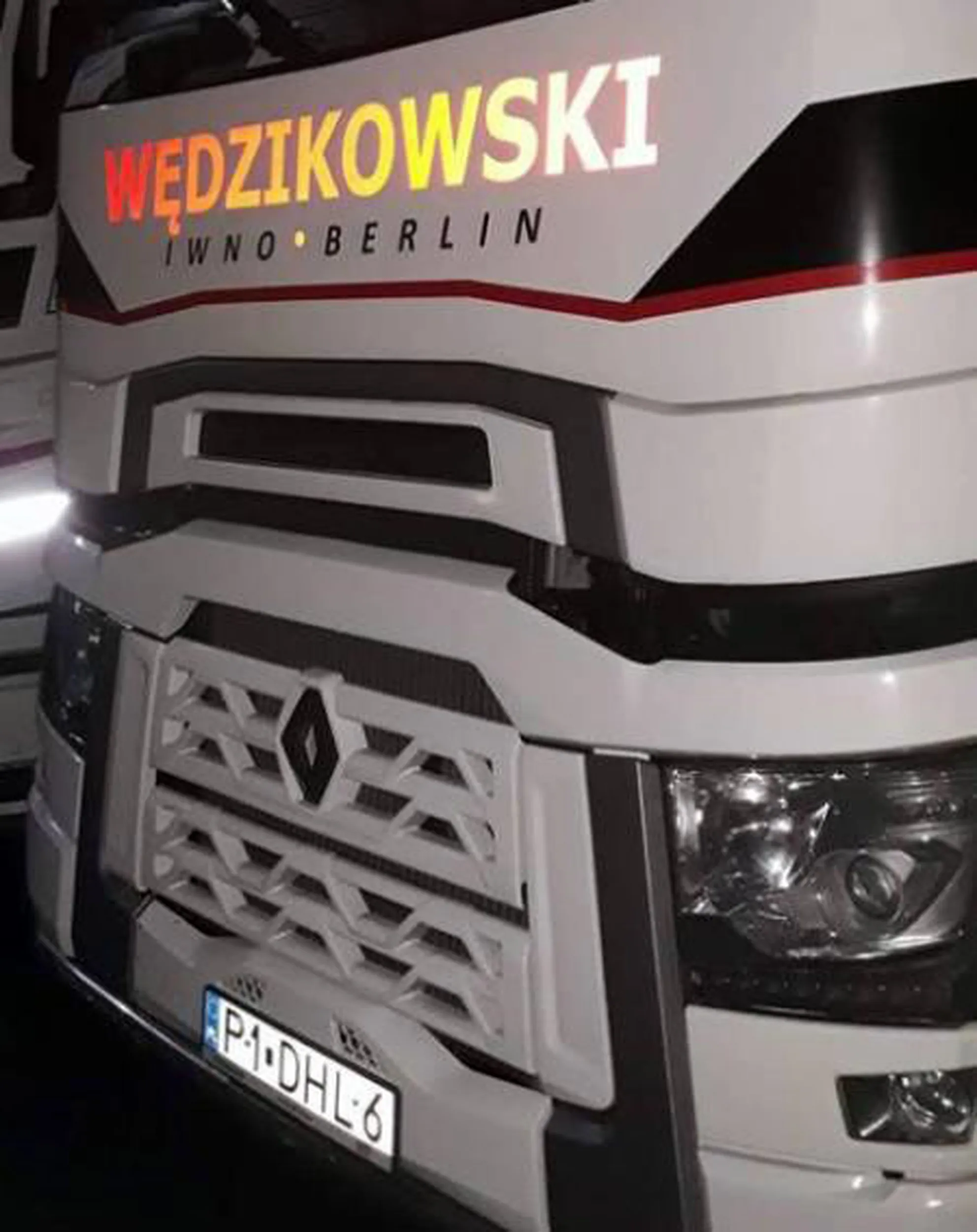 Fajny numer, blacha P1 DHL6