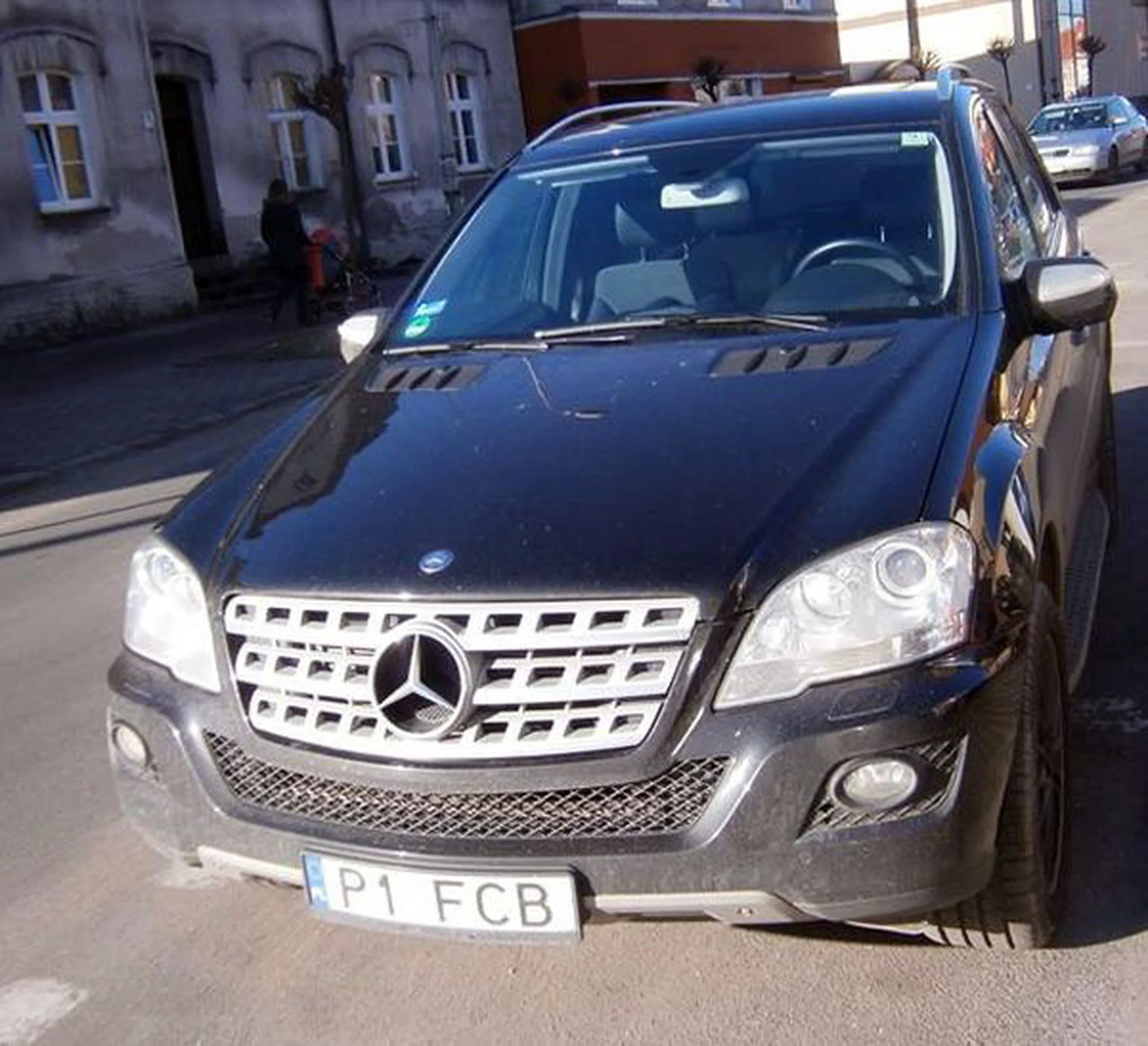 Fajny numer, blacha P1 FCB