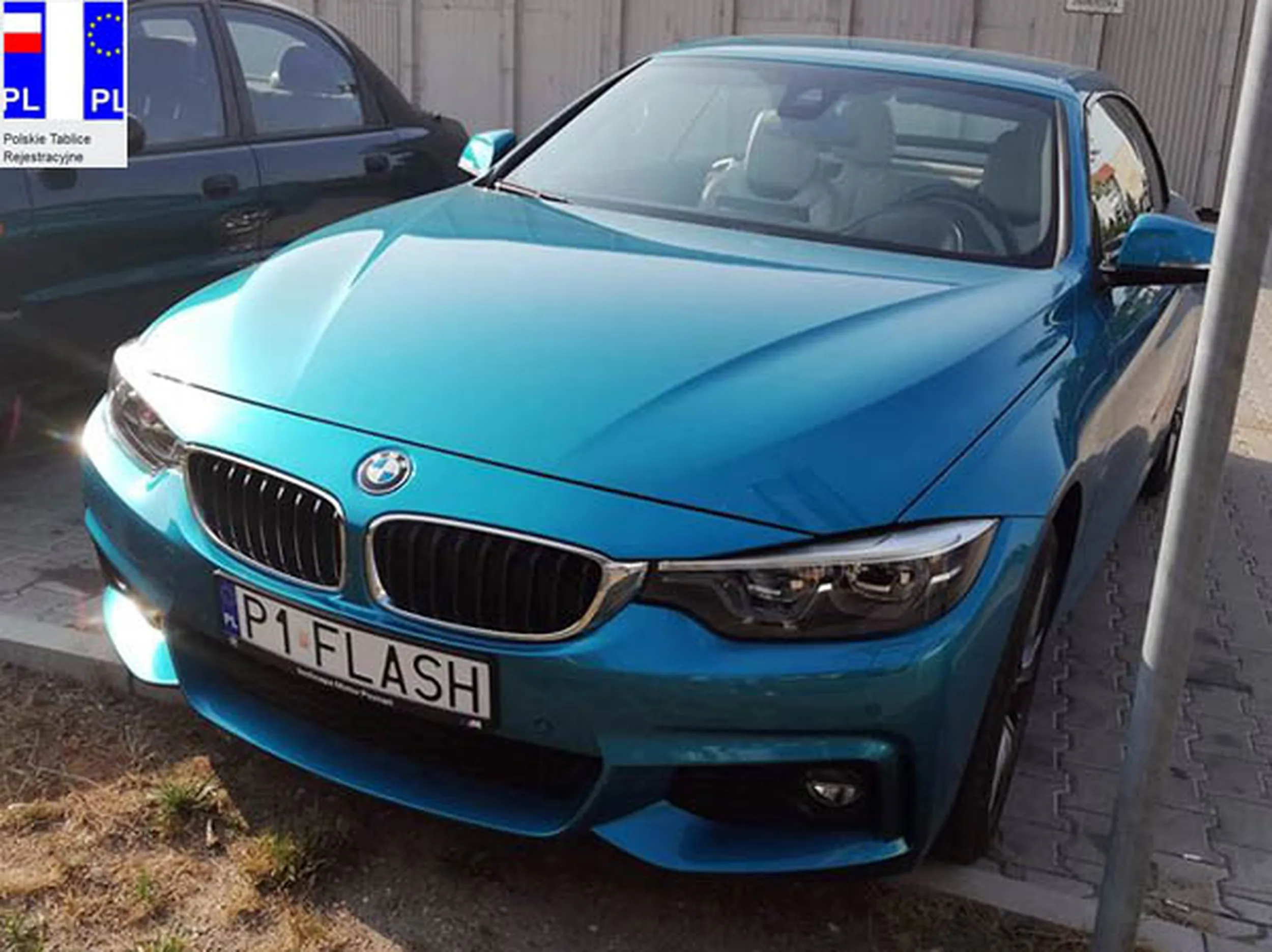Fajny numer, blacha P1 FLASH