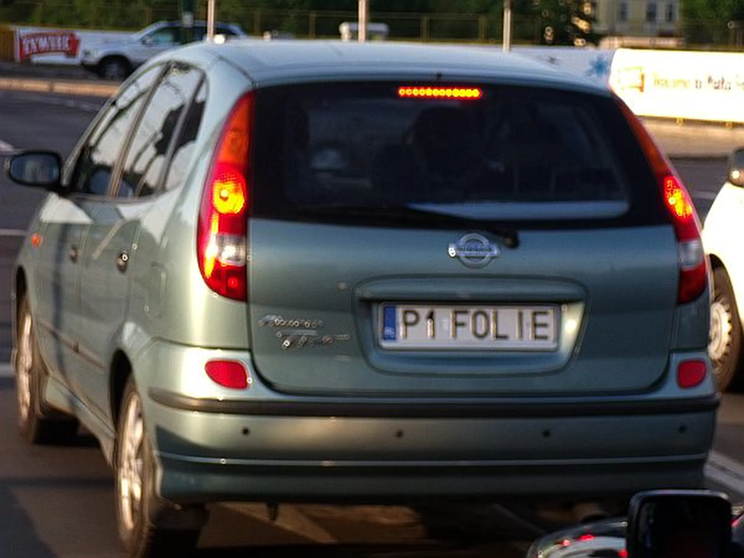 Fajny numer, blacha P1 FOLIE