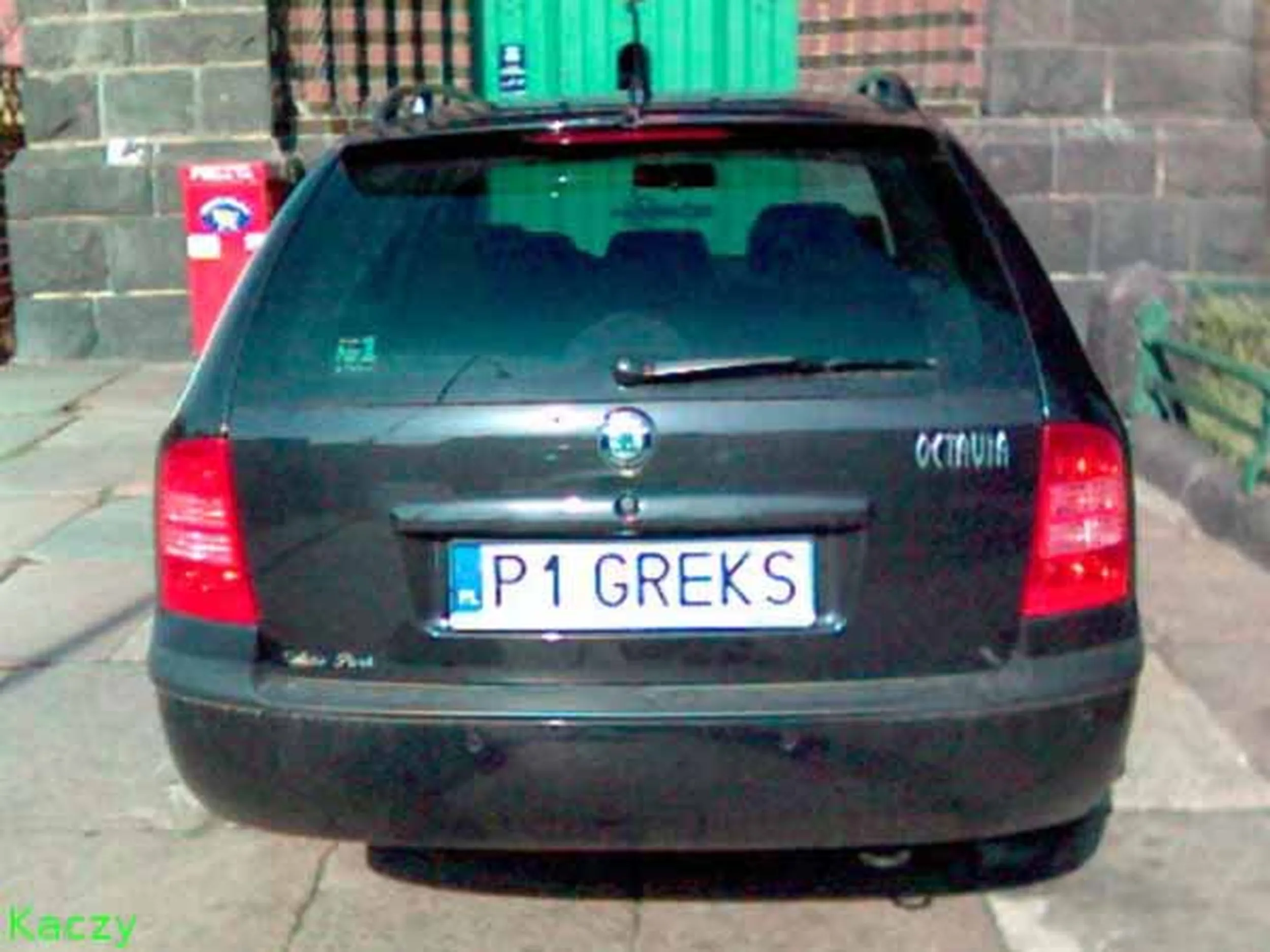 Fajny numer, blacha P1 GREKS