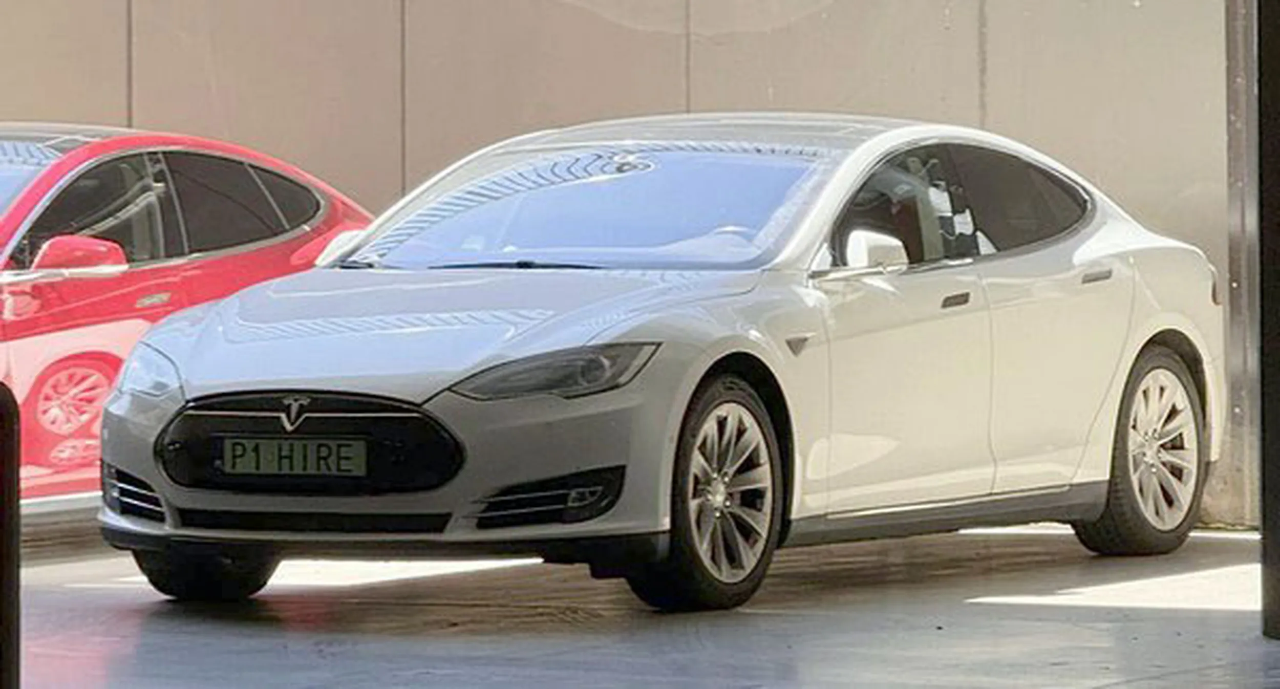 Fajny numer, blacha P1 HIRE