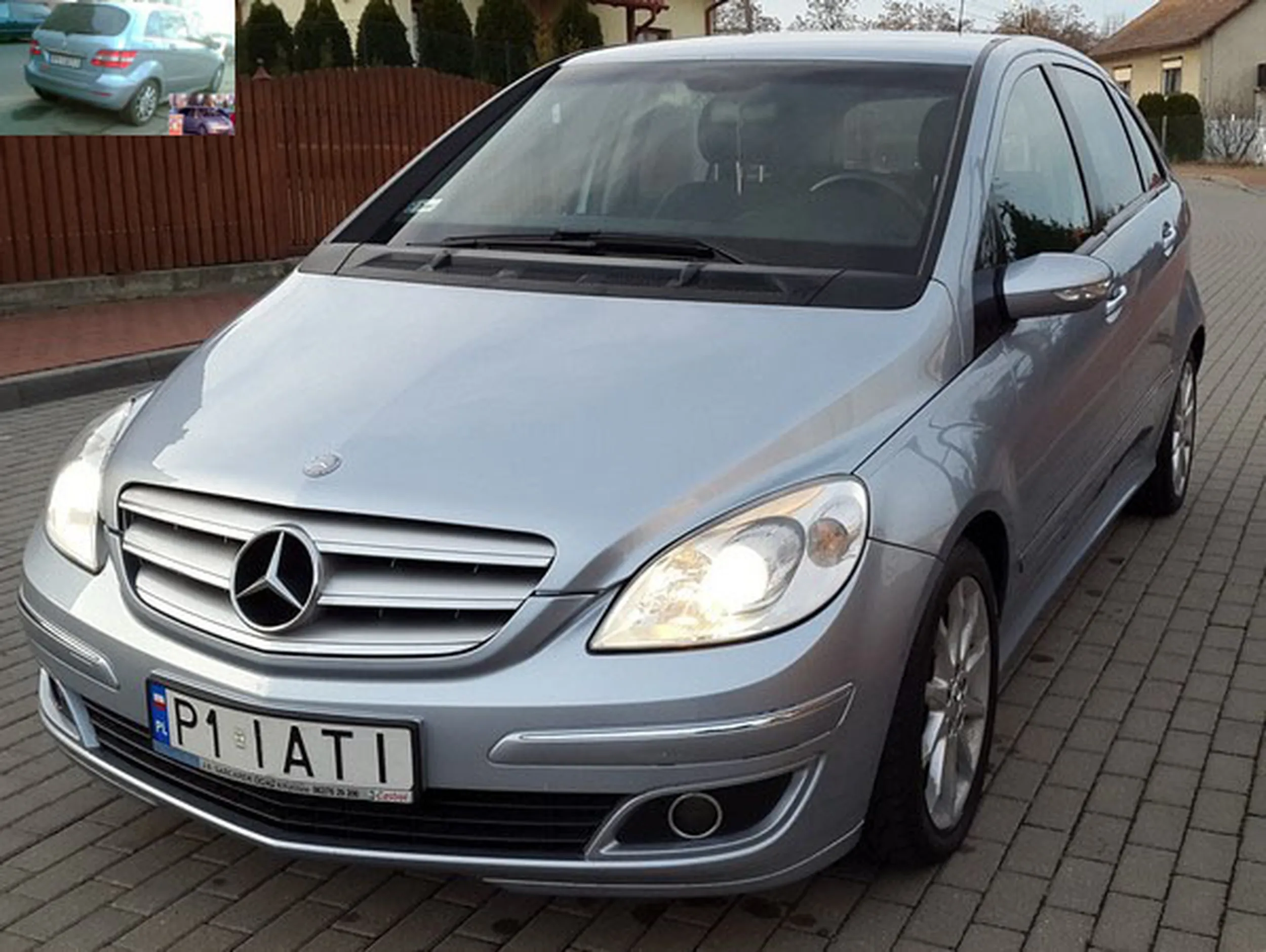 Fajny numer, blacha P1 IATI