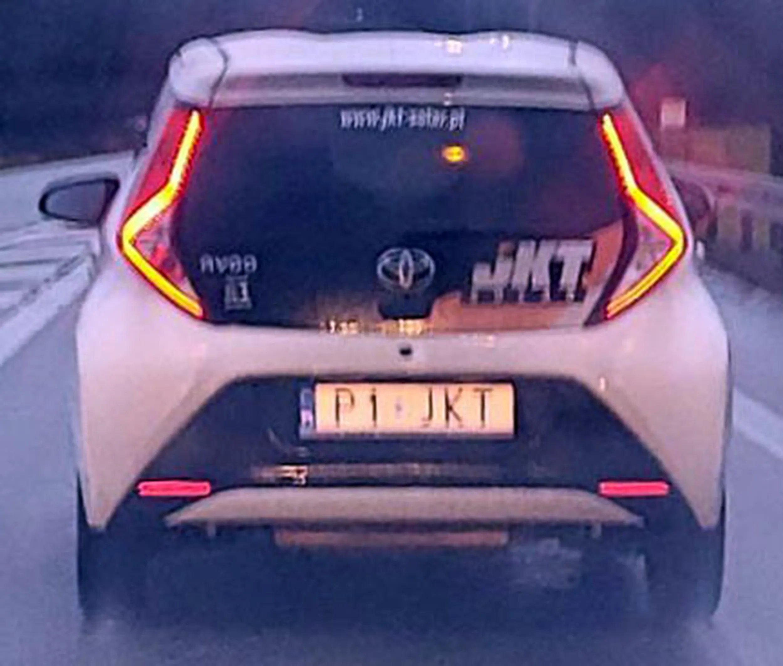 Fajny numer, blacha P1 JKT