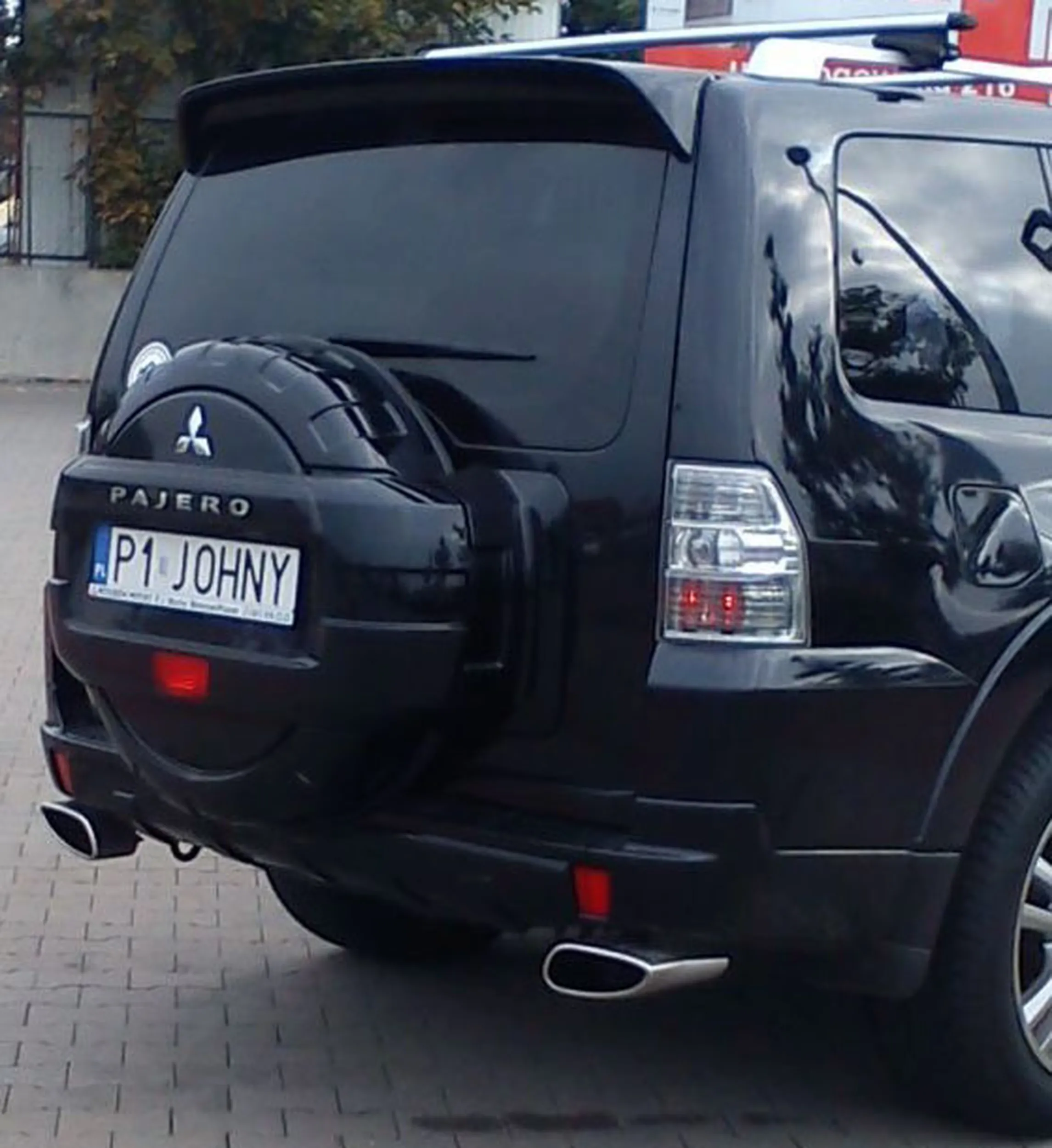 Fajny numer, blacha P1 JOHNY