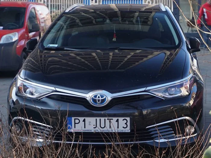 Fajny numer, blacha P1 JUT13