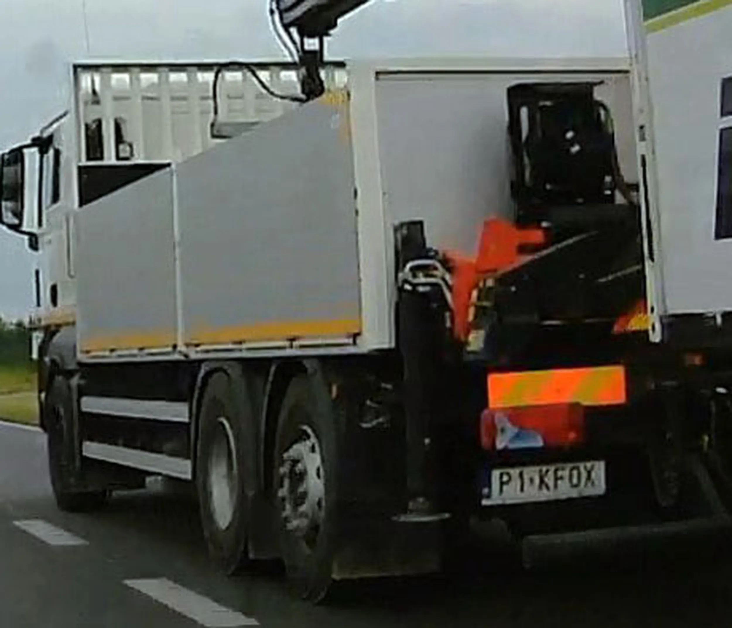 Fajny numer, blacha P1 KFOX