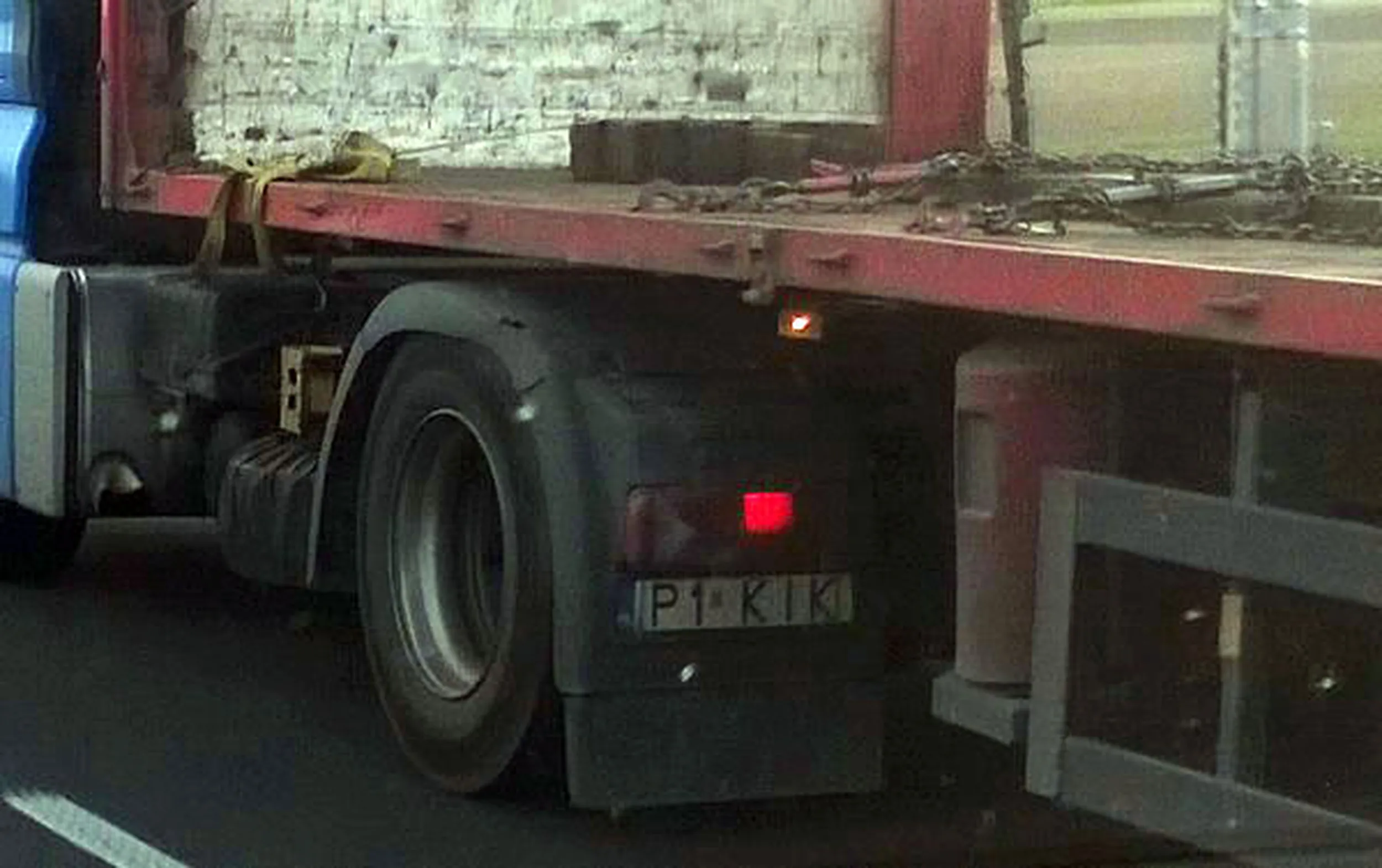 Fajny numer, blacha P1 KIK