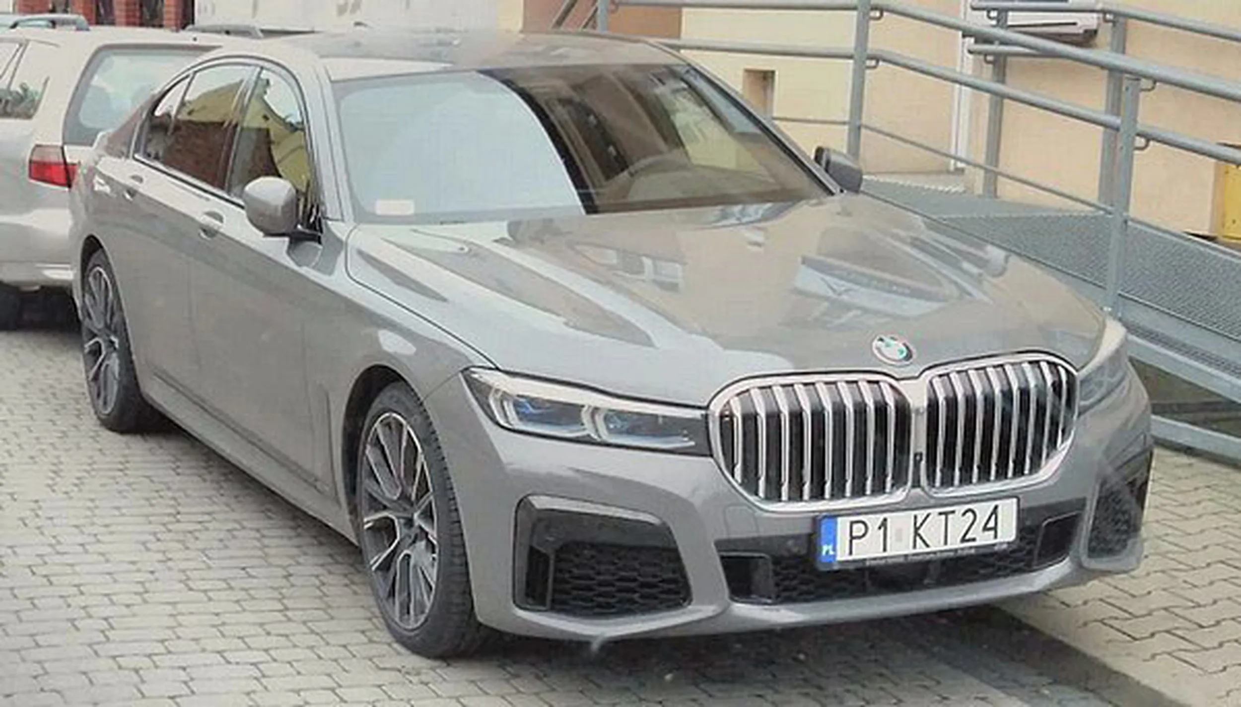 Fajny numer, blacha P1 KT24