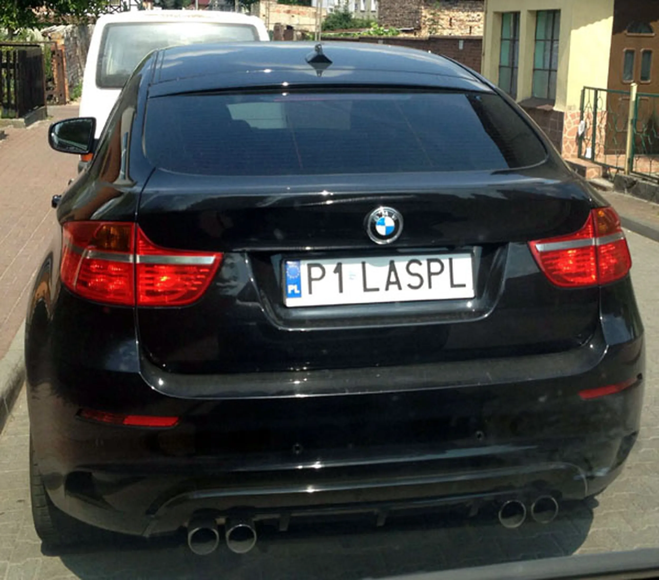 Fajny numer, blacha P1 LASPL