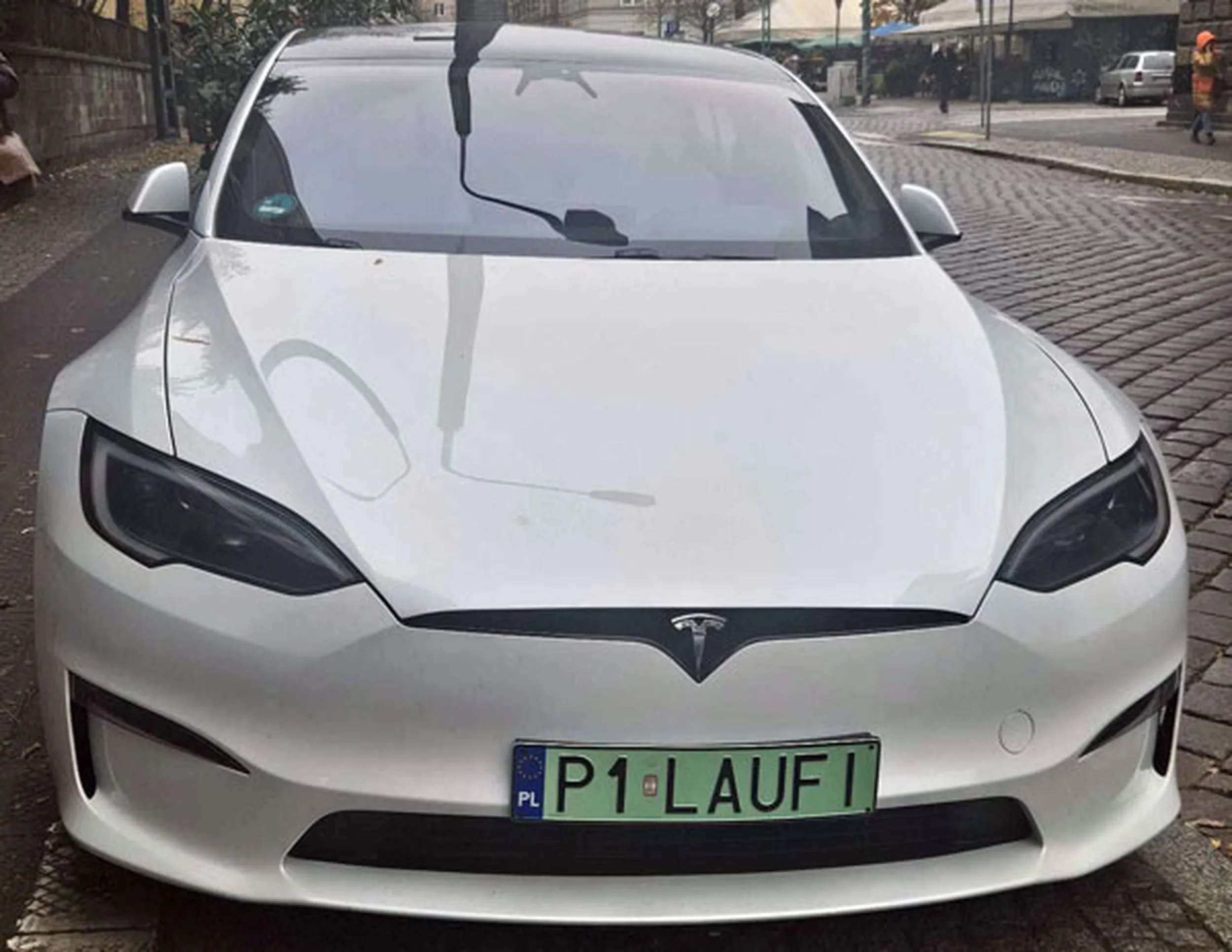 Fajny numer, blacha P1 LAUFI