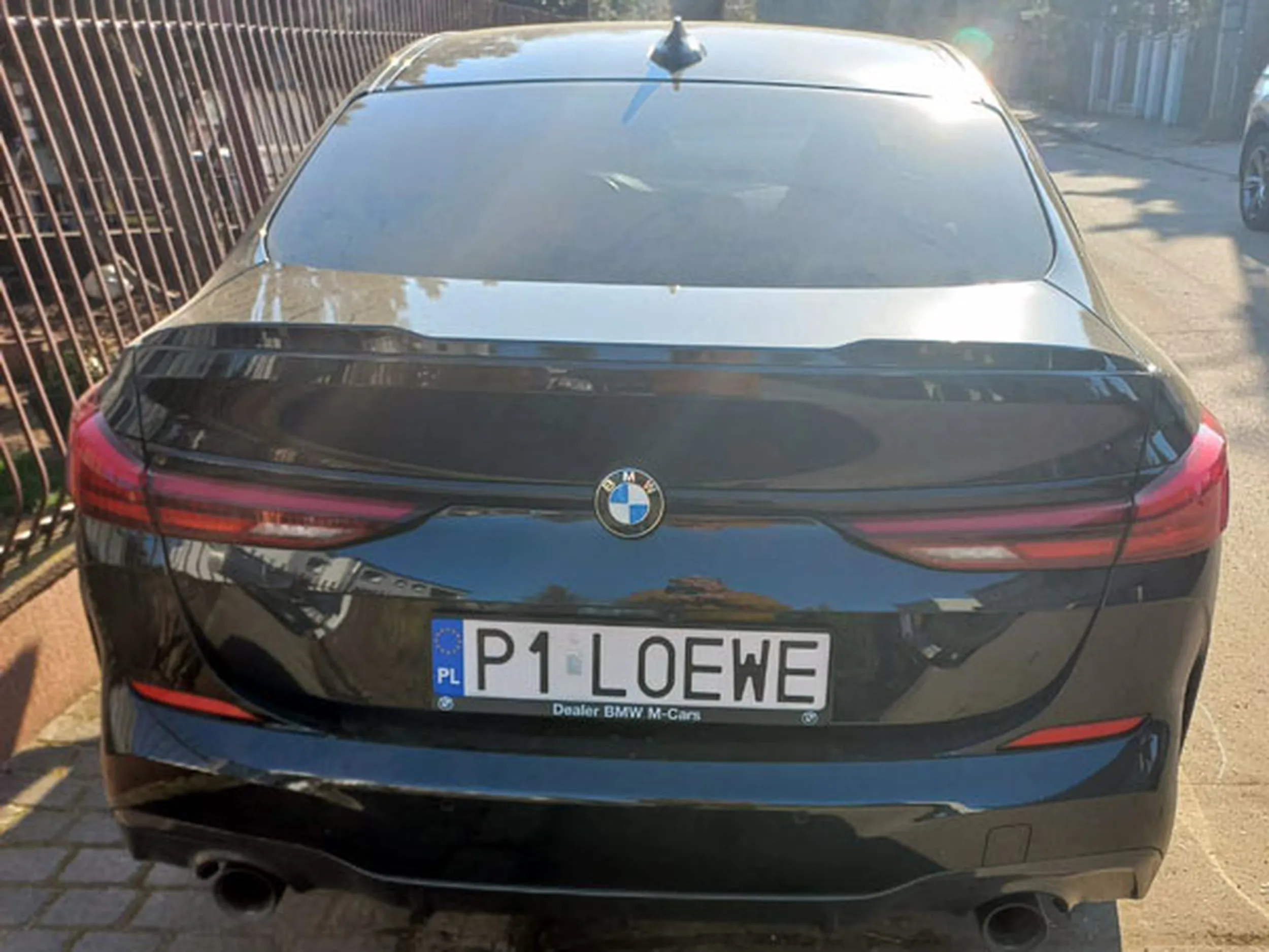 Fajny numer, blacha P1 LOEWE