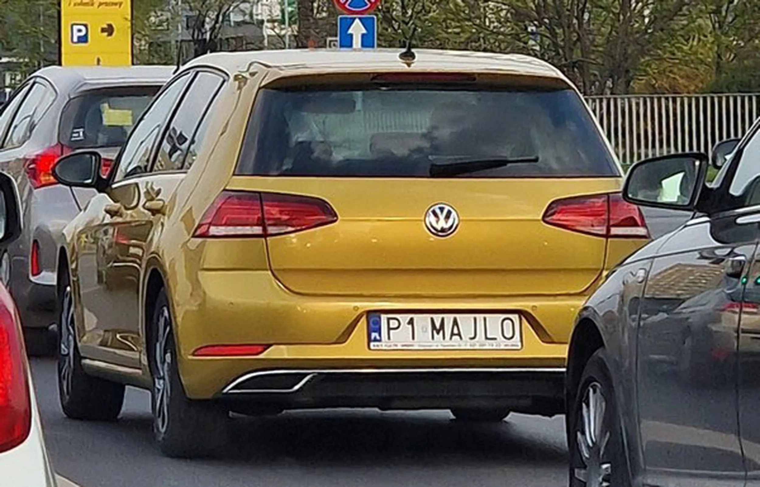 Fajny numer, blacha P1 MAJLO