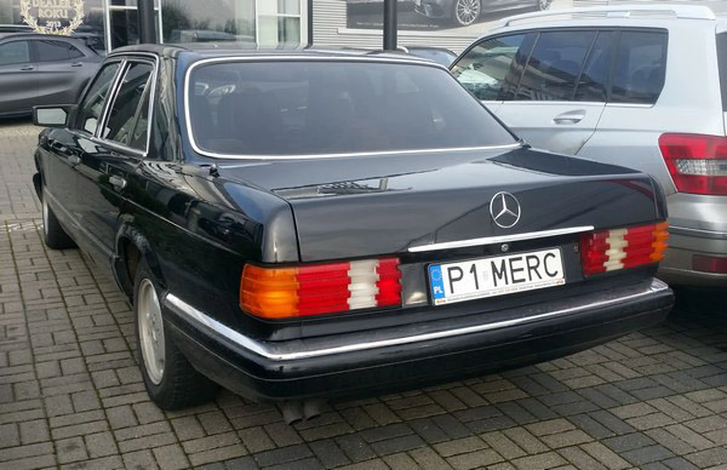 Fajny numer, blacha P1 MERC