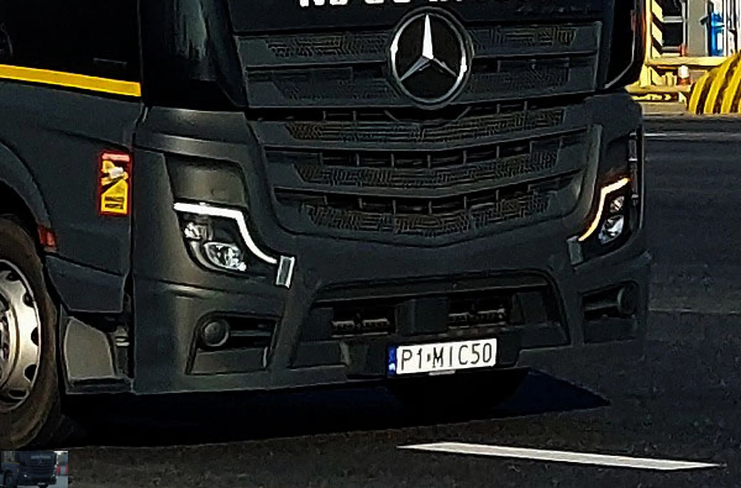 Fajny numer, blacha P1 MIC50