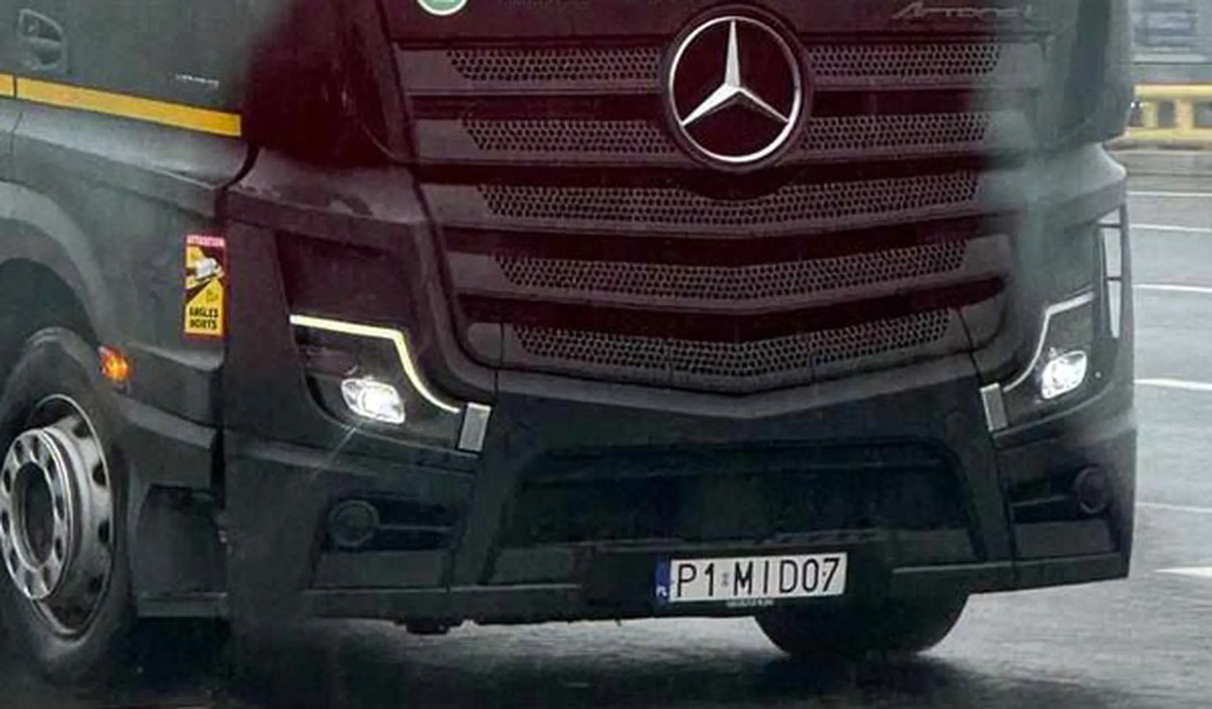 Fajny numer, blacha P1 MID07