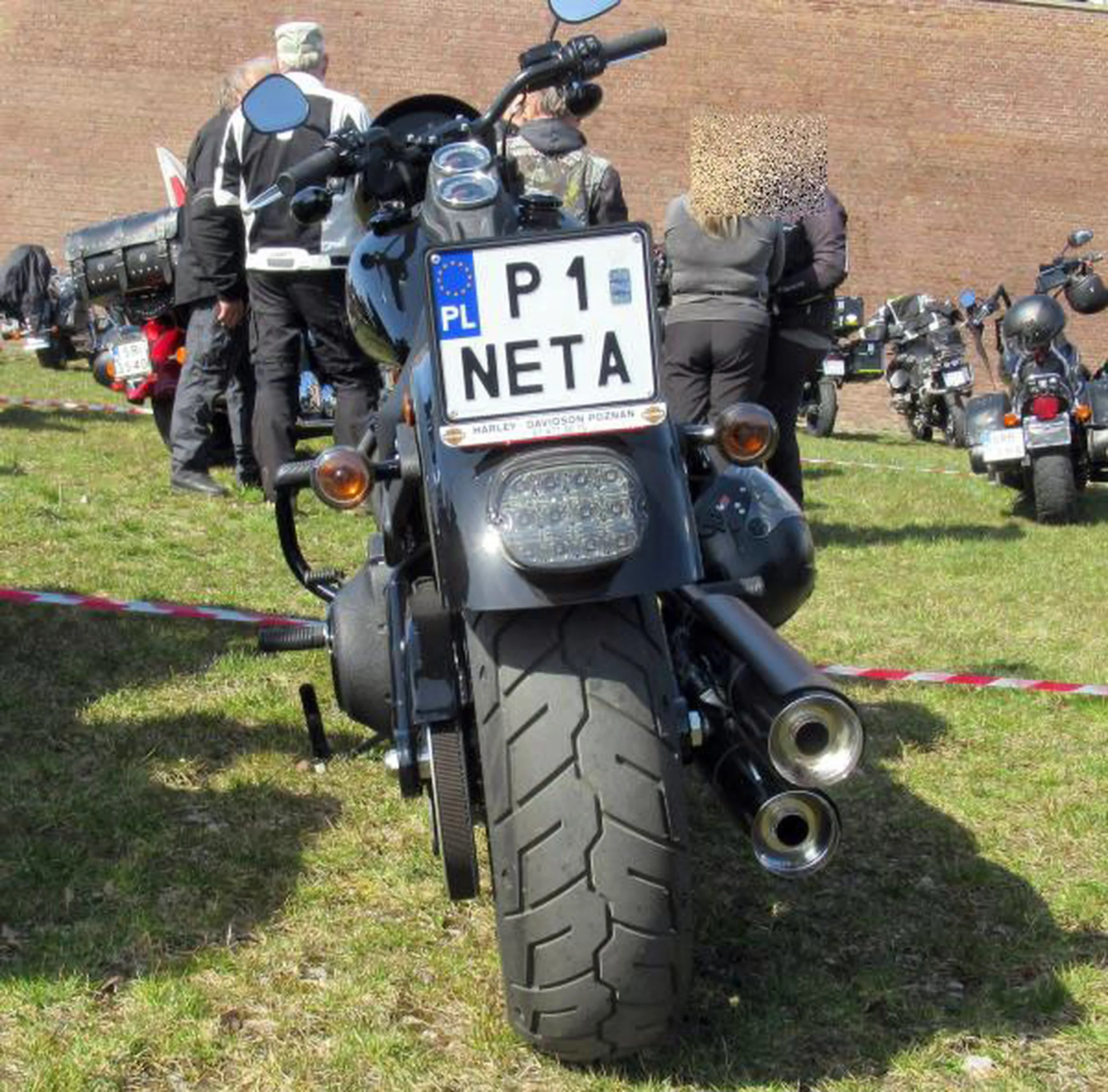 Fajny numer, blacha P1 NETA