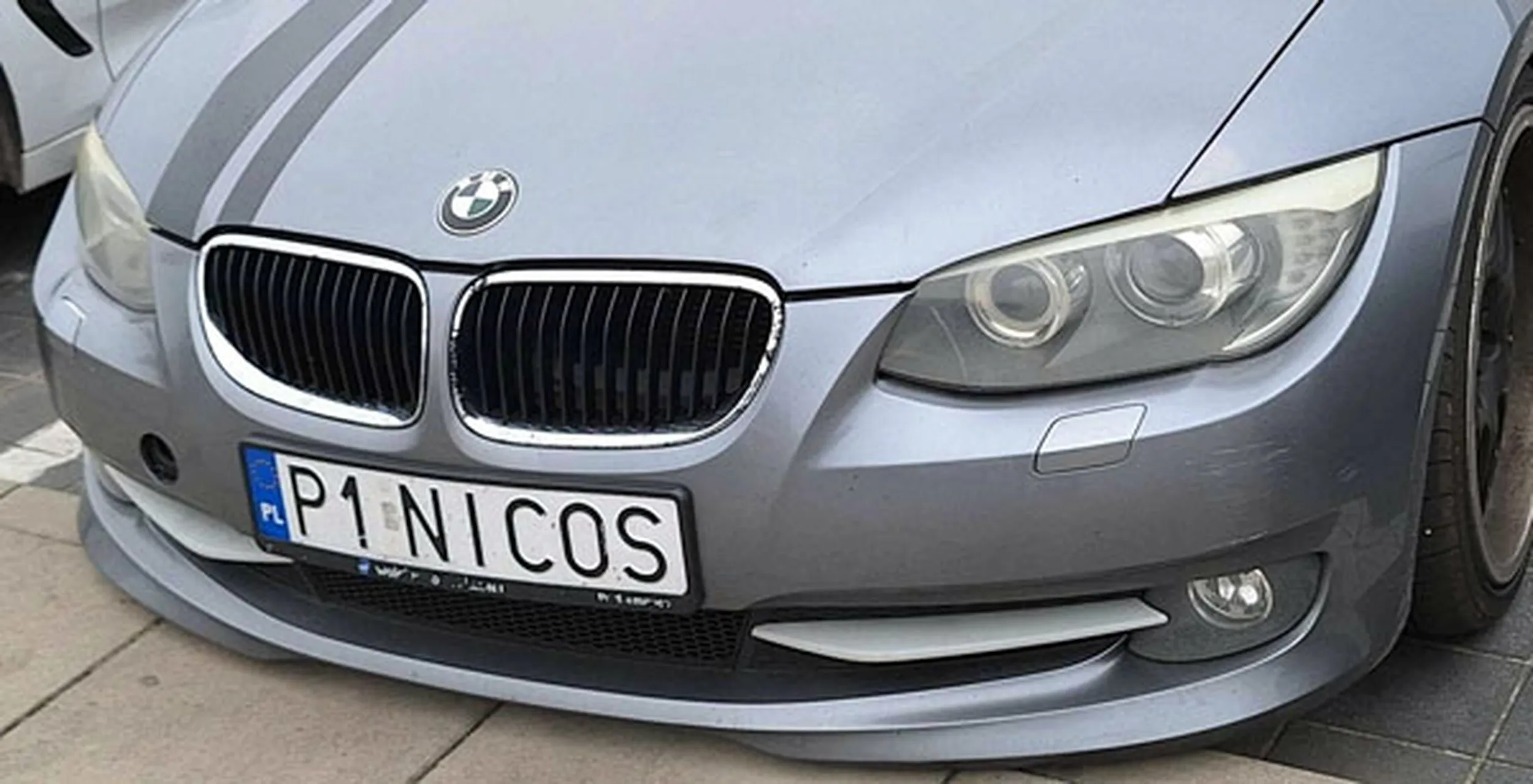 Fajny numer, blacha P1 NICOS