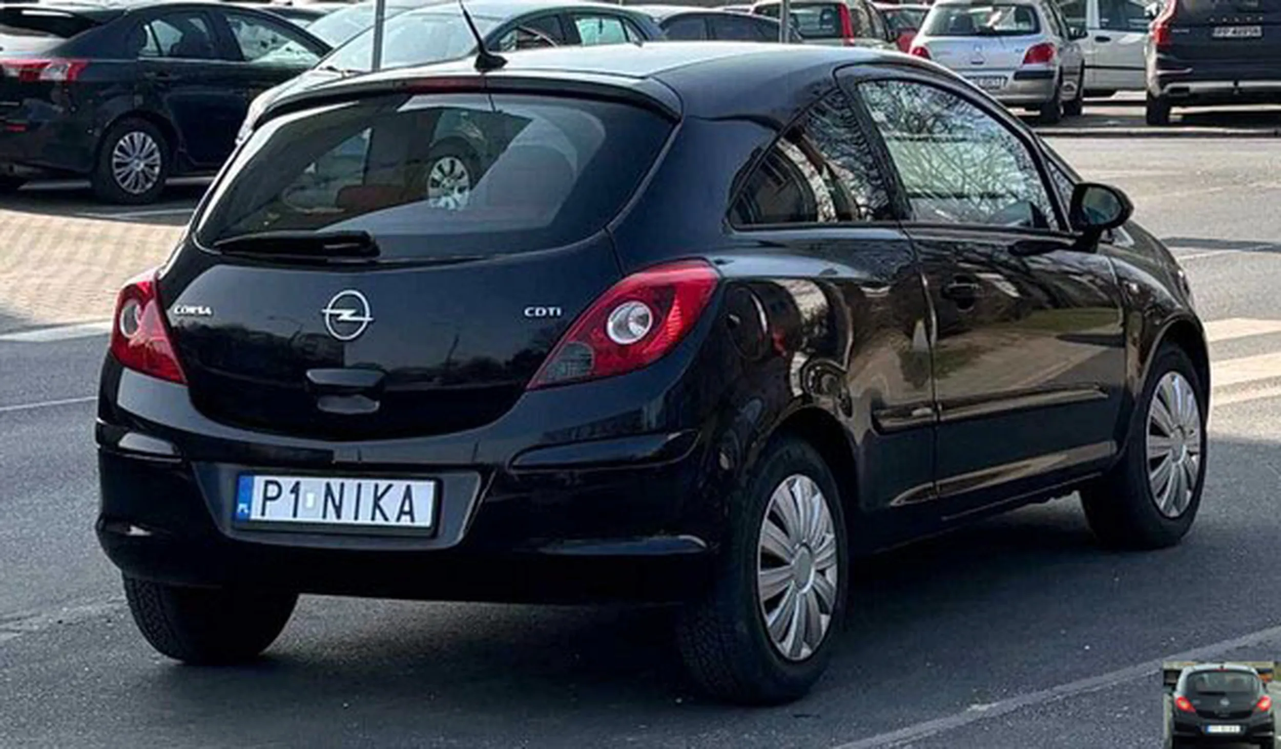 Fajny numer, blacha P1 NIKA