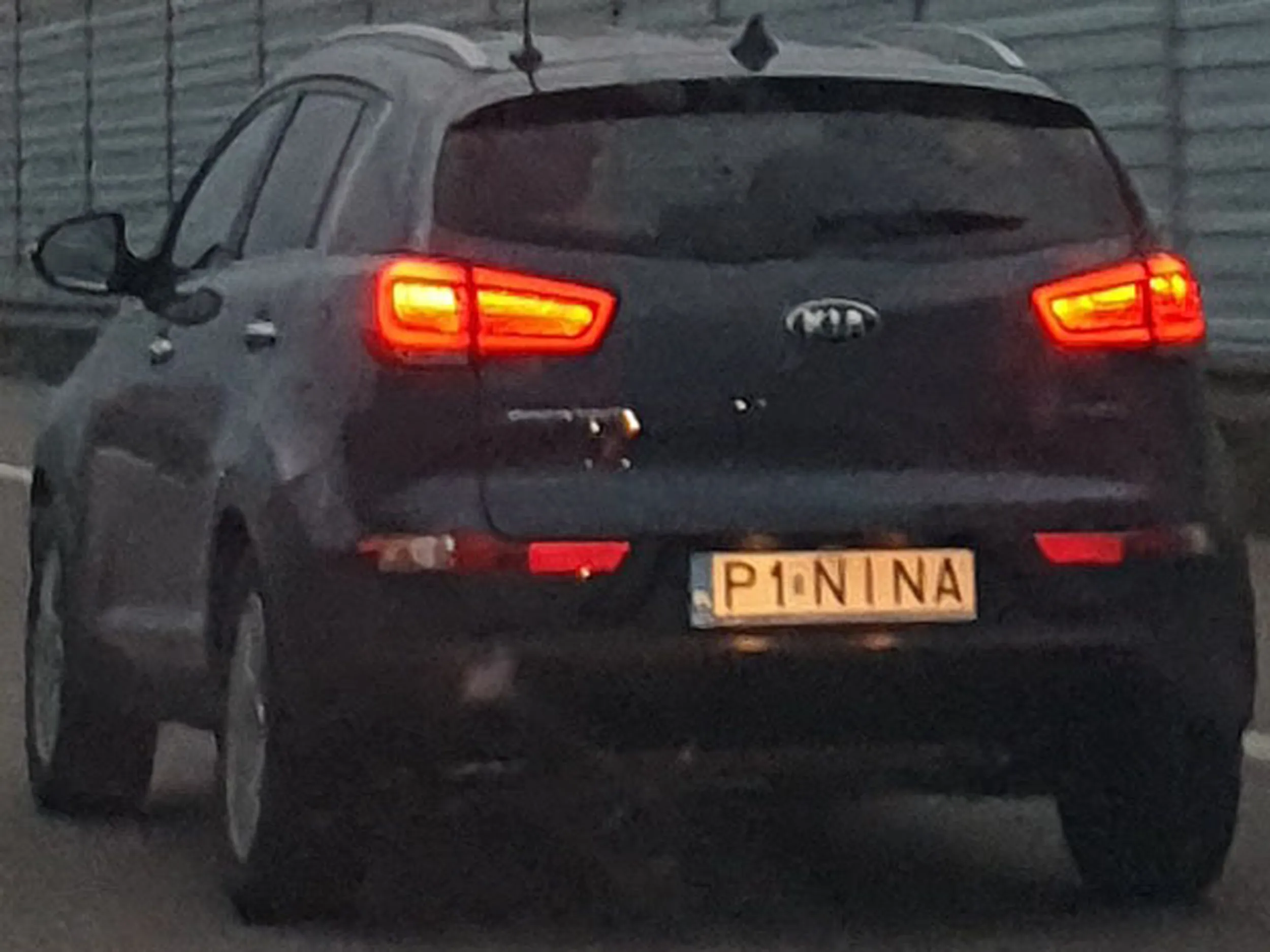 Fajny numer, blacha P1 NINA
