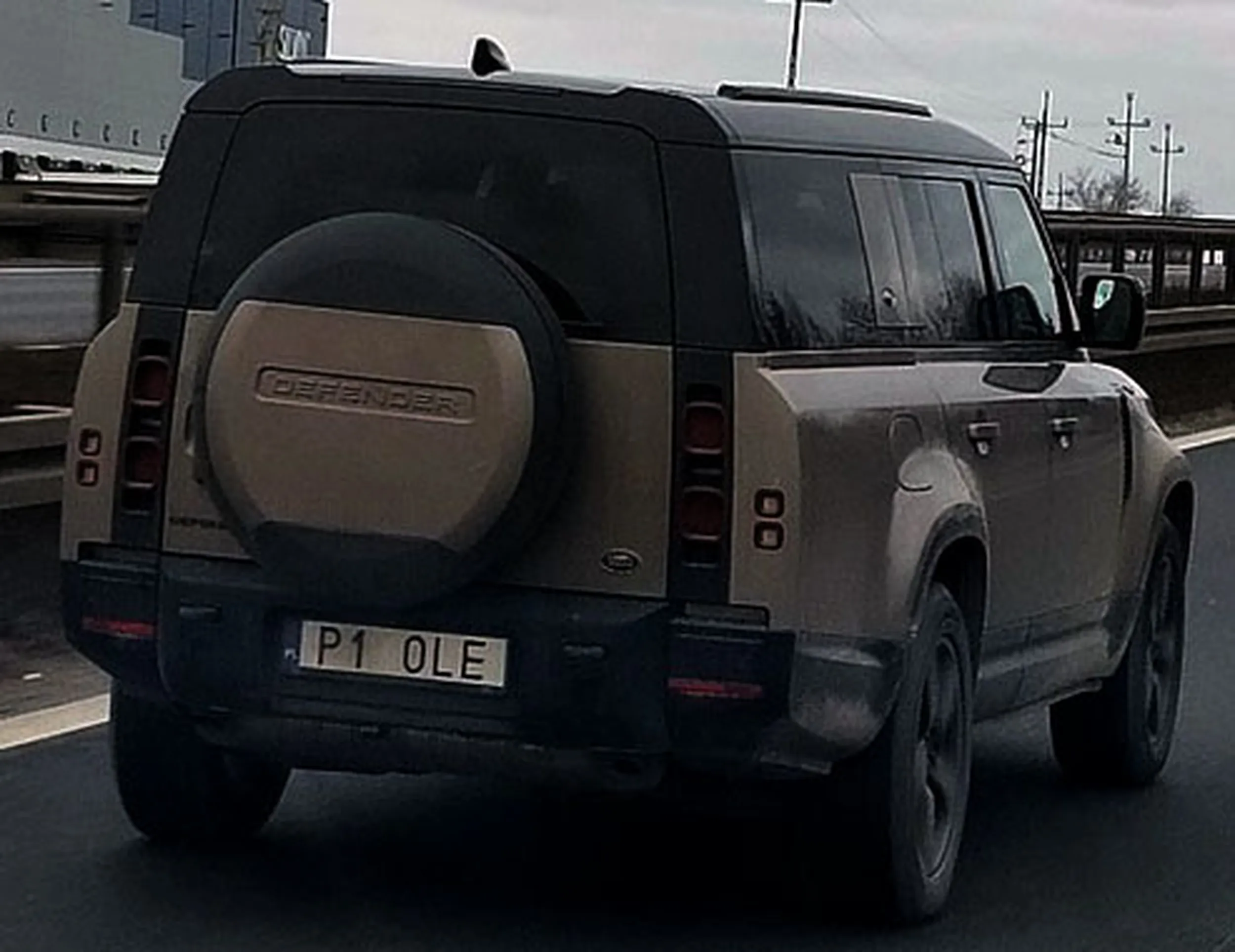 Fajny numer, blacha P1 OLE