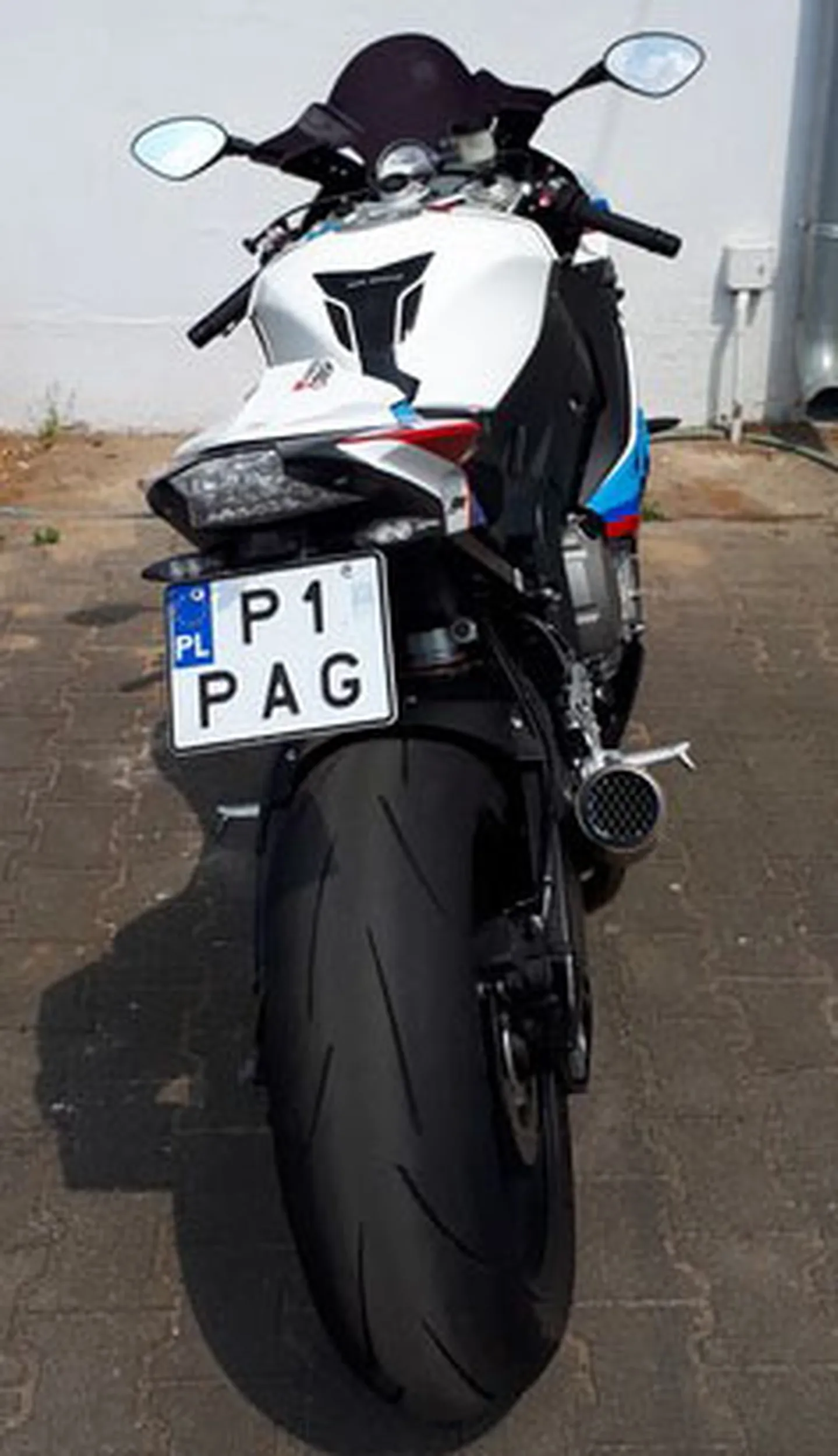 Fajny numer, blacha P1 PAG