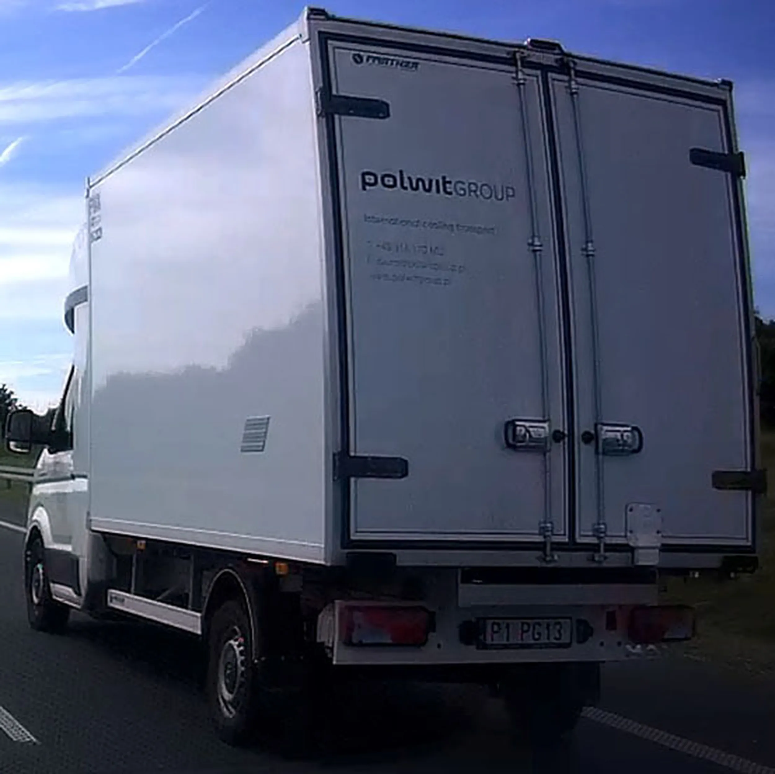 Fajny numer, blacha P1 PG13