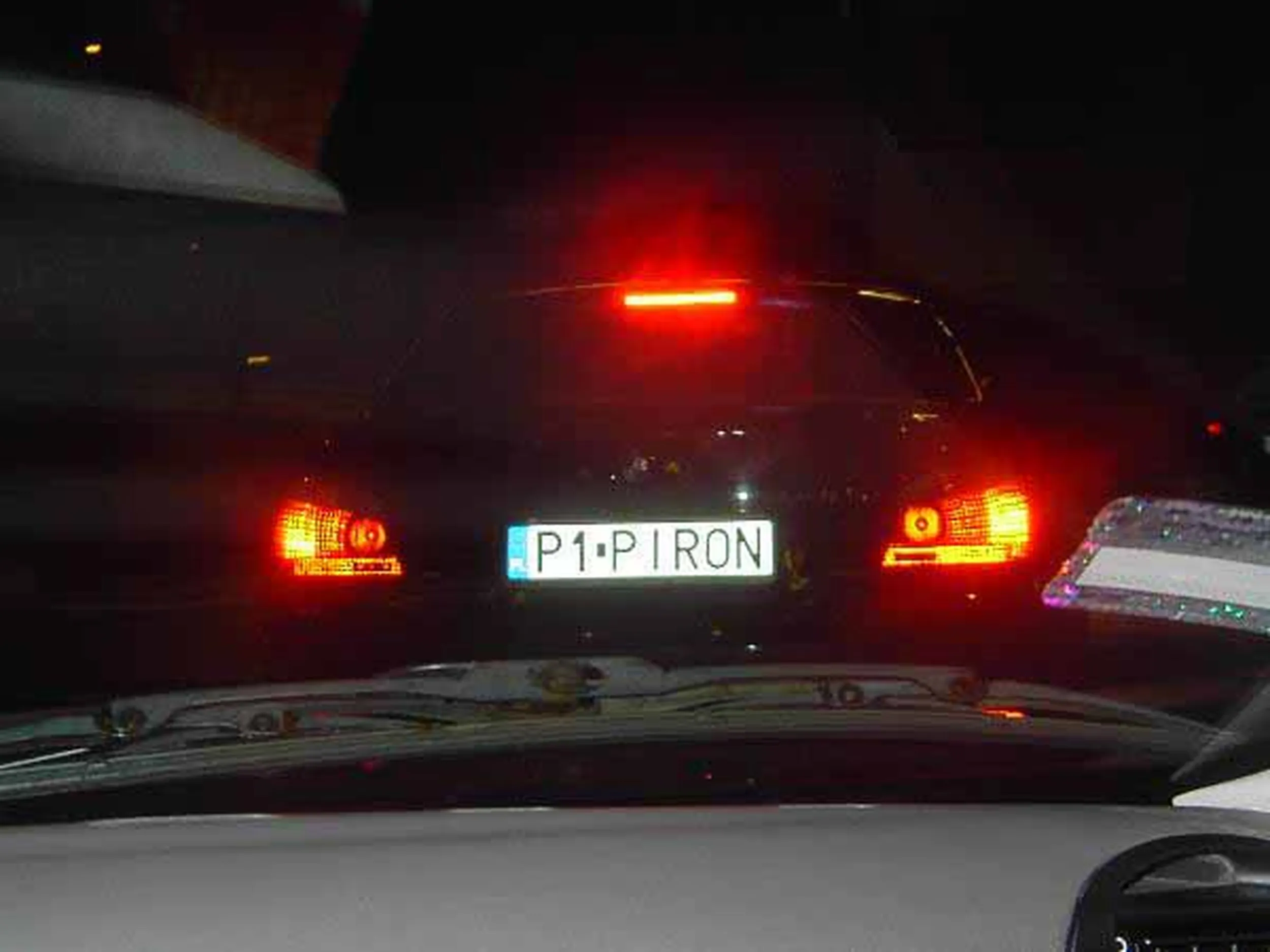 Fajny numer, blacha P1 PIRON