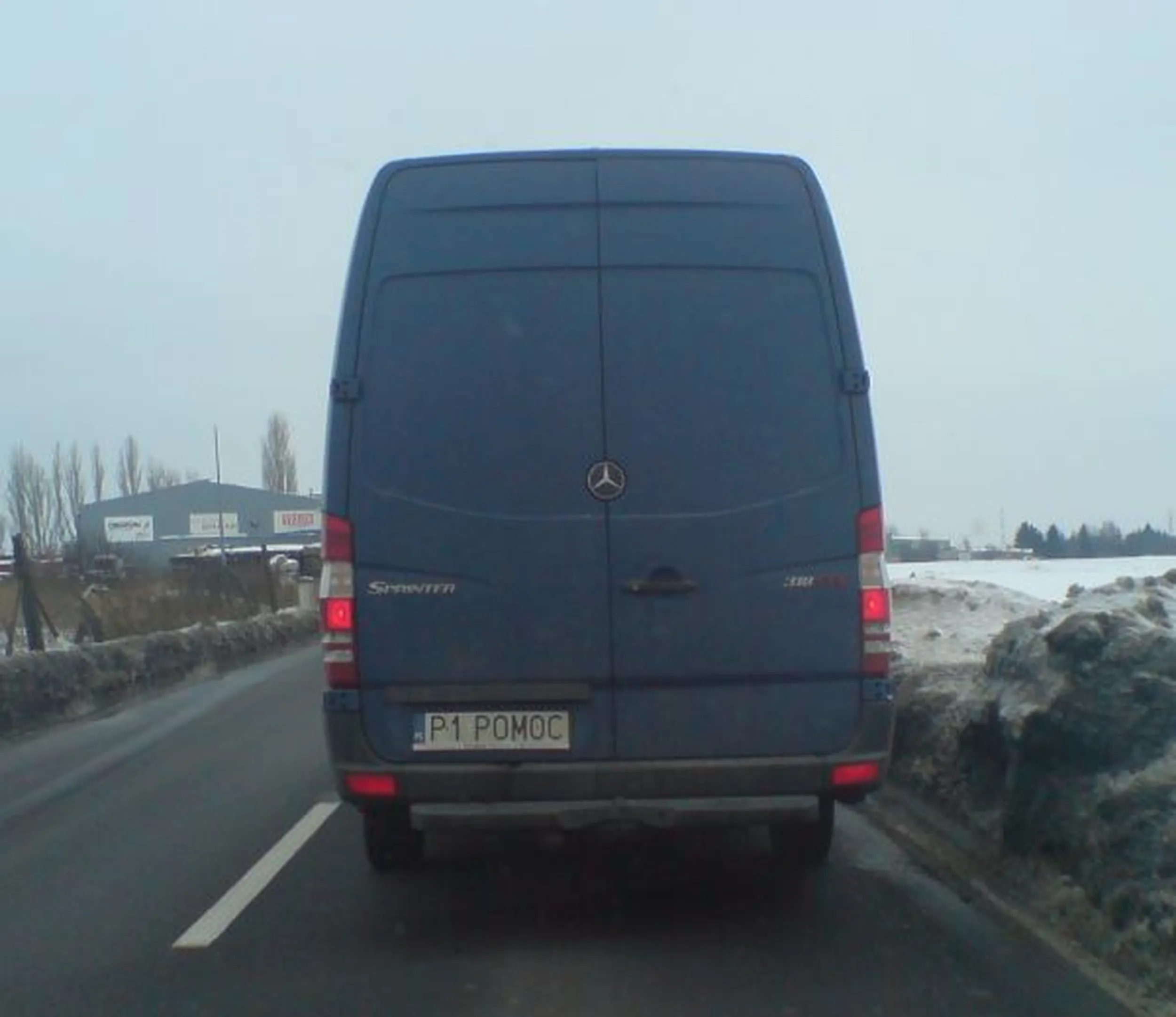 Fajny numer, blacha P1 POMOC