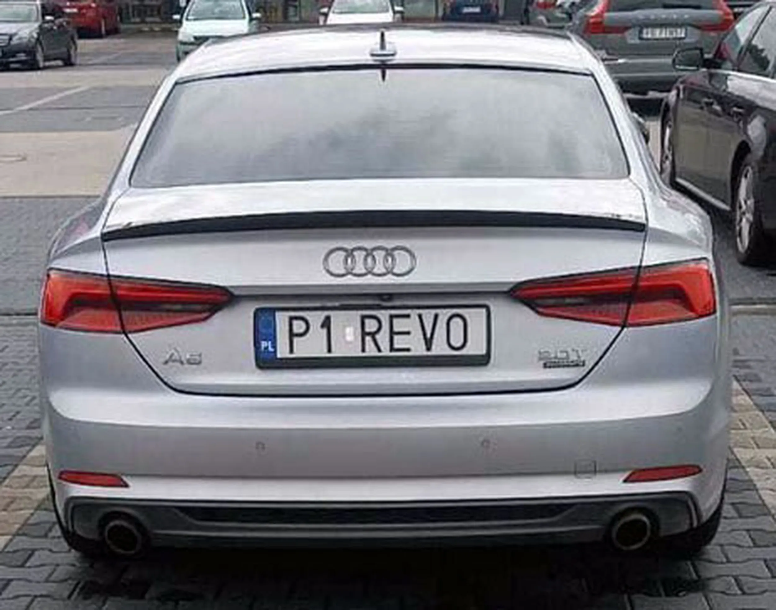 Fajny numer, blacha P1 REVO