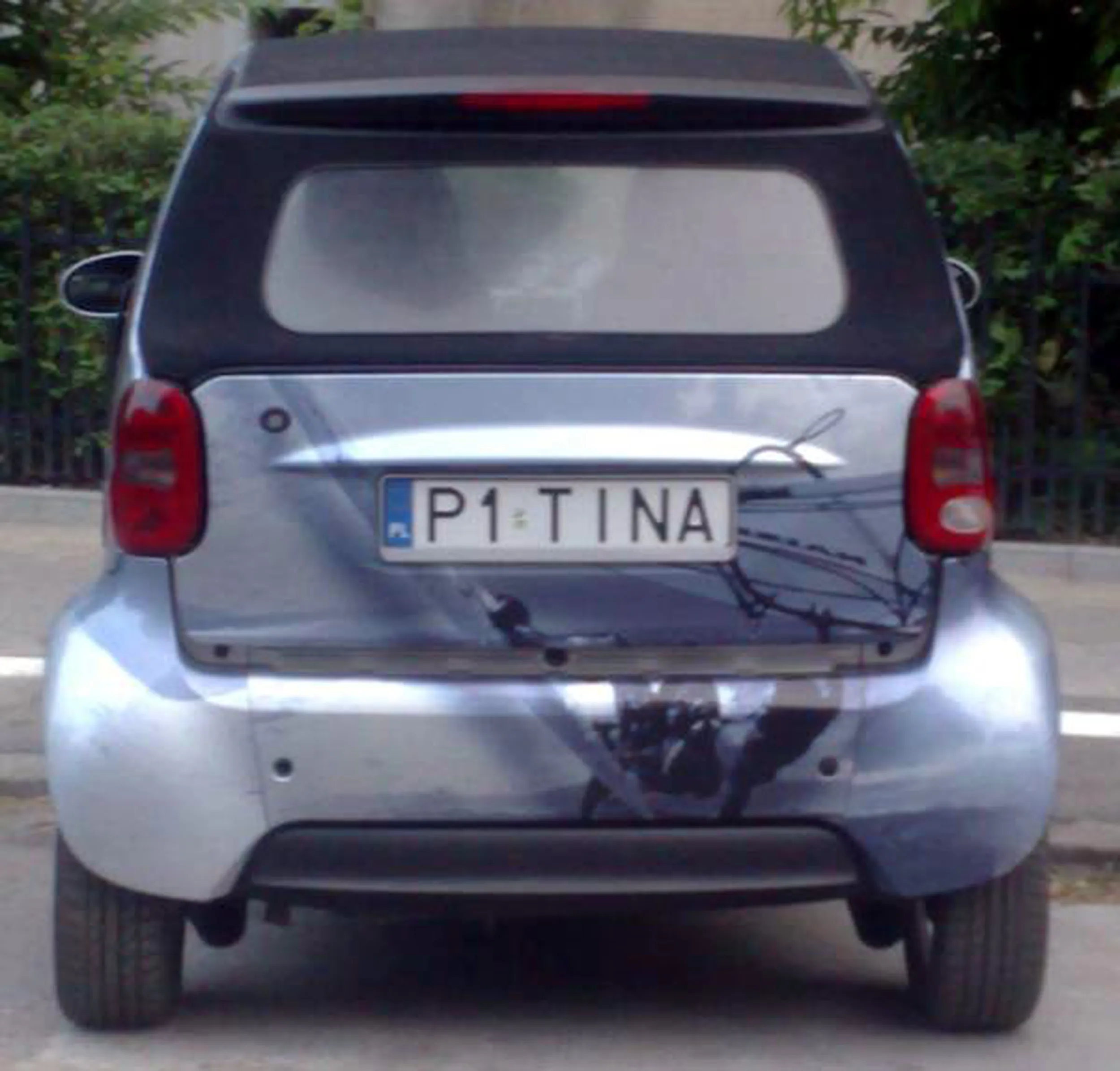 Fajny numer, blacha P1 TINA