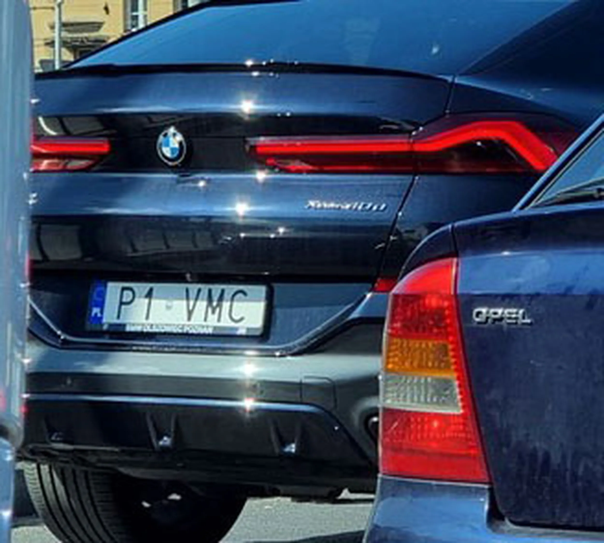 Fajny numer, blacha P1 VMC