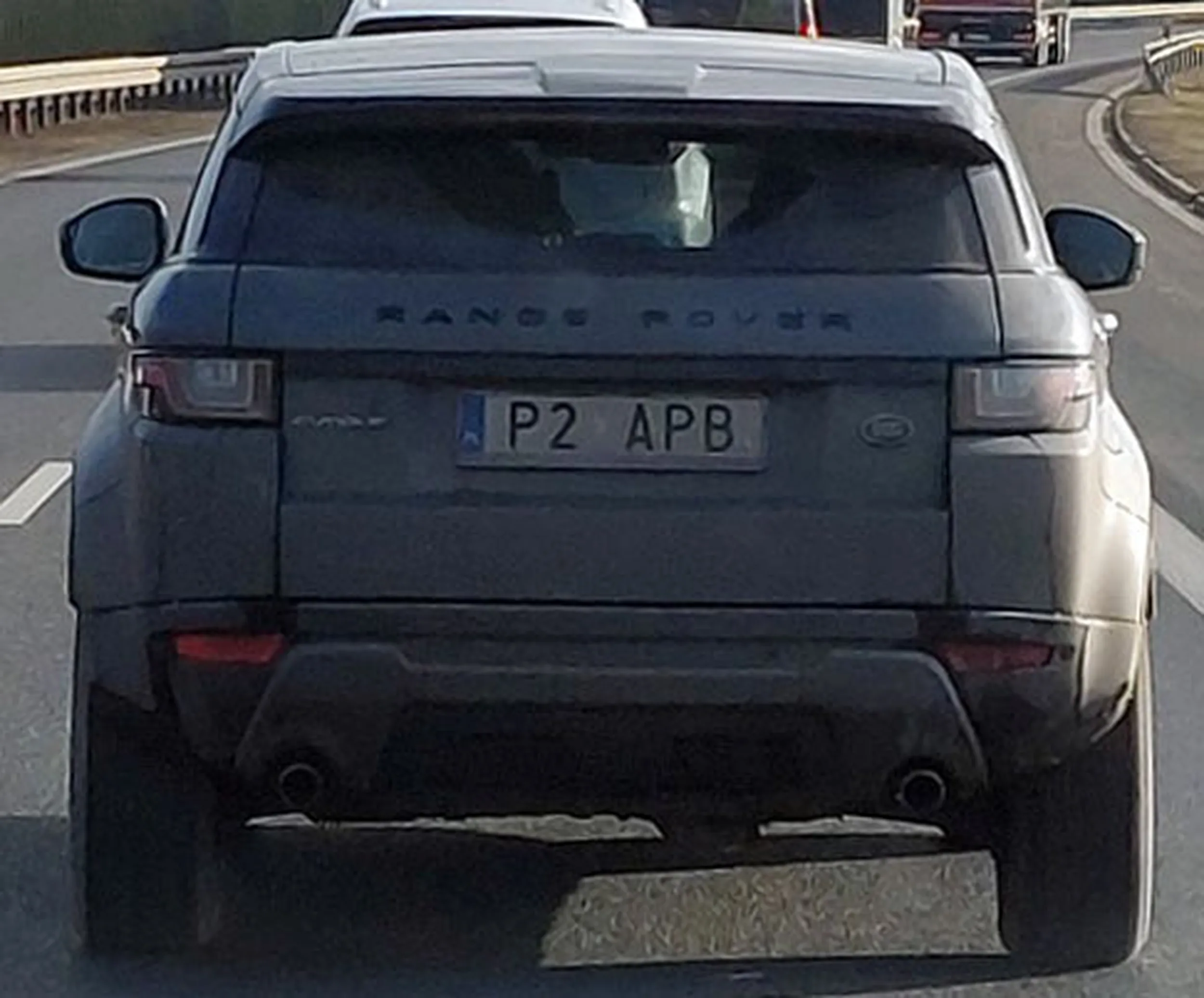 Fajny numer, blacha P2 APB