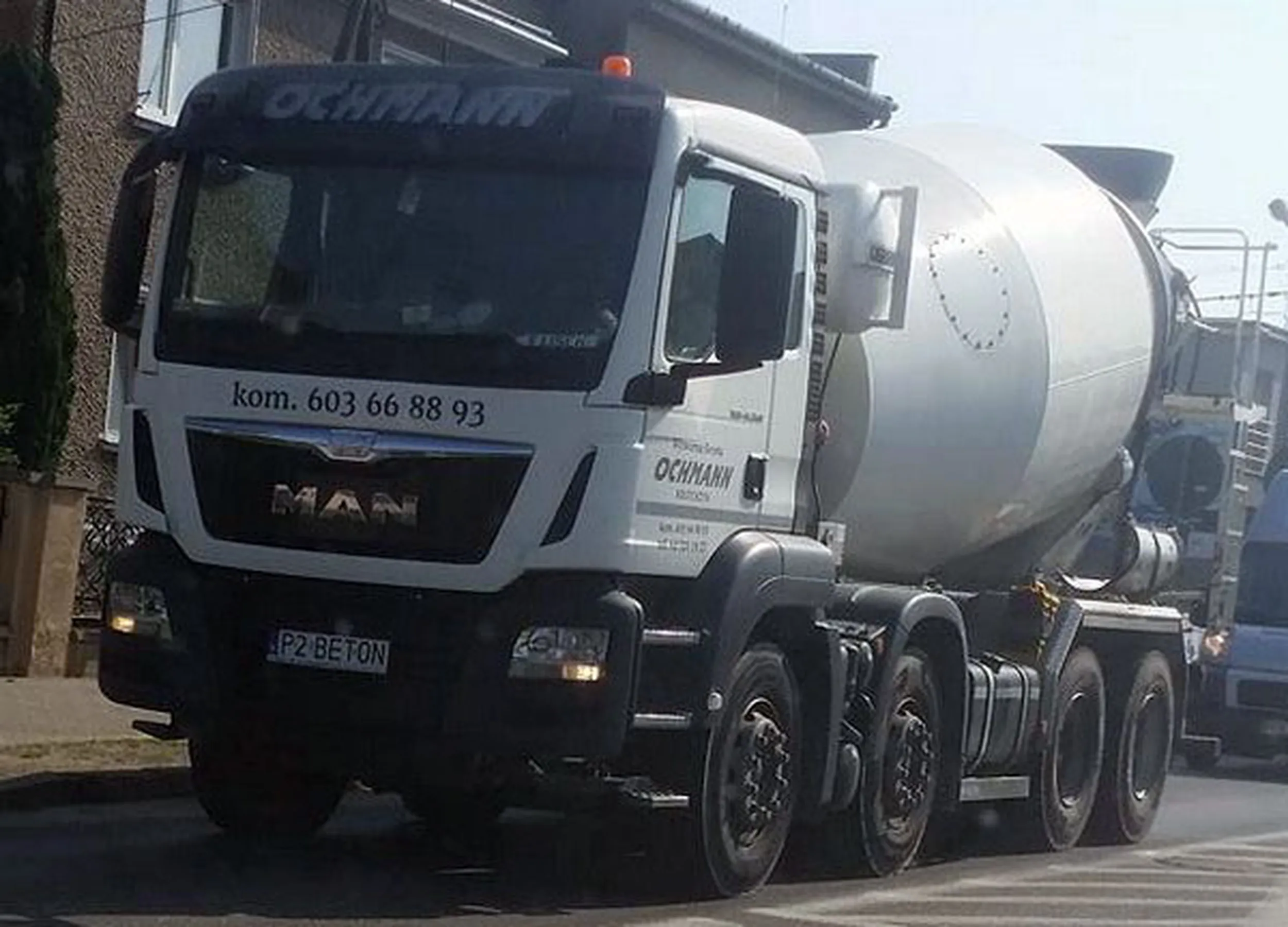 Fajny numer, blacha P2 BETON