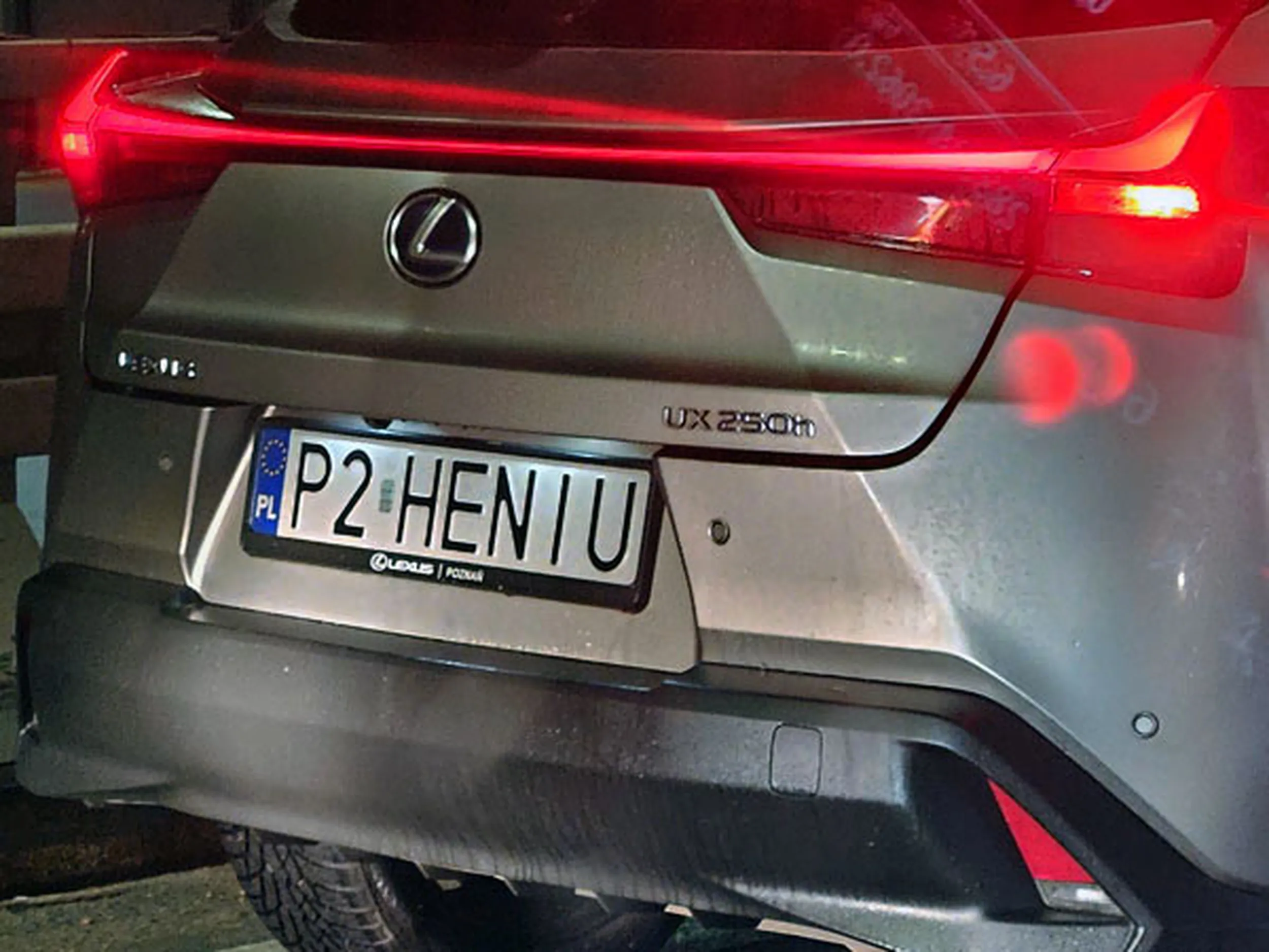 Fajny numer, blacha P2 HENIU