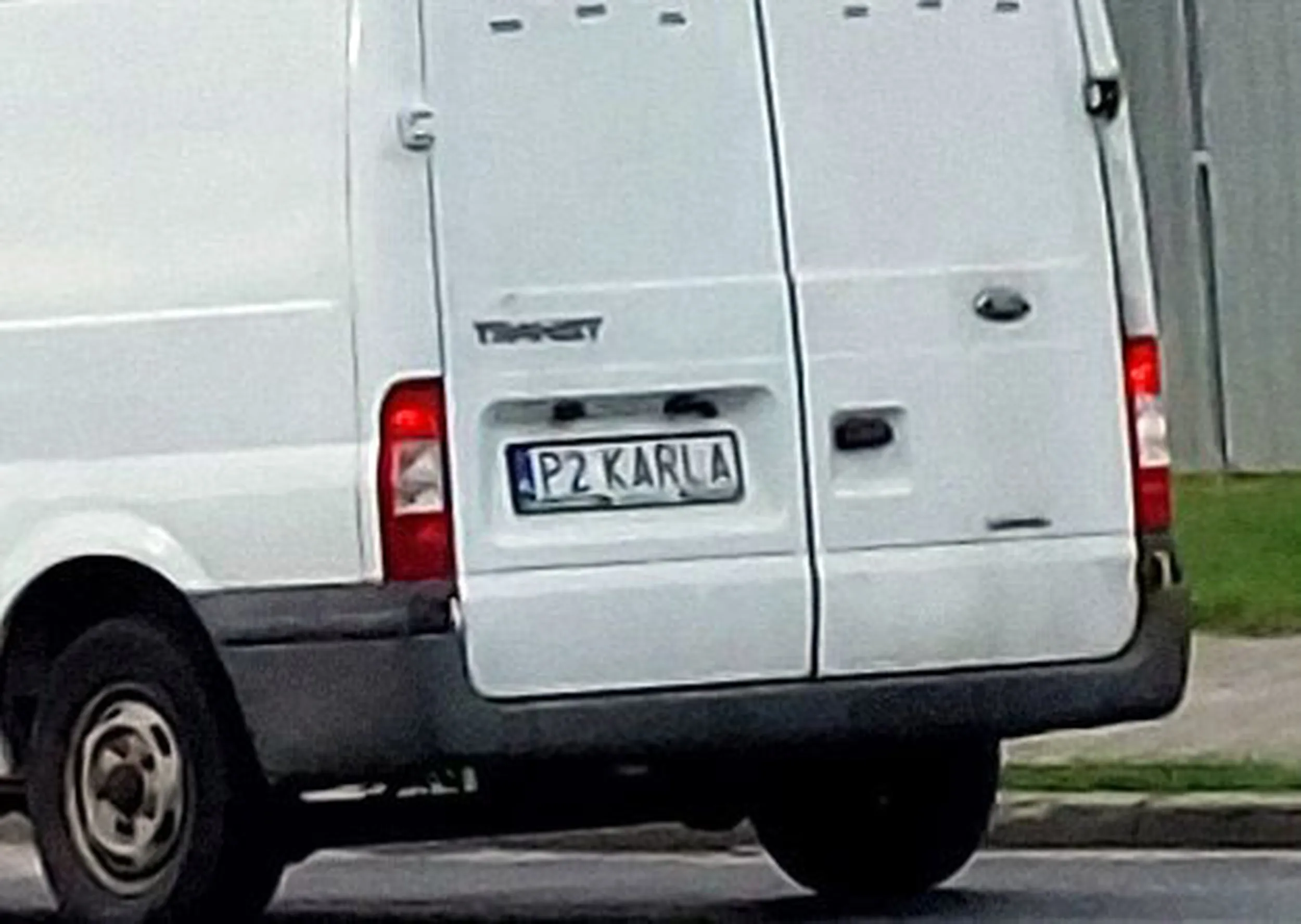 Fajny numer, blacha P2 KARLA