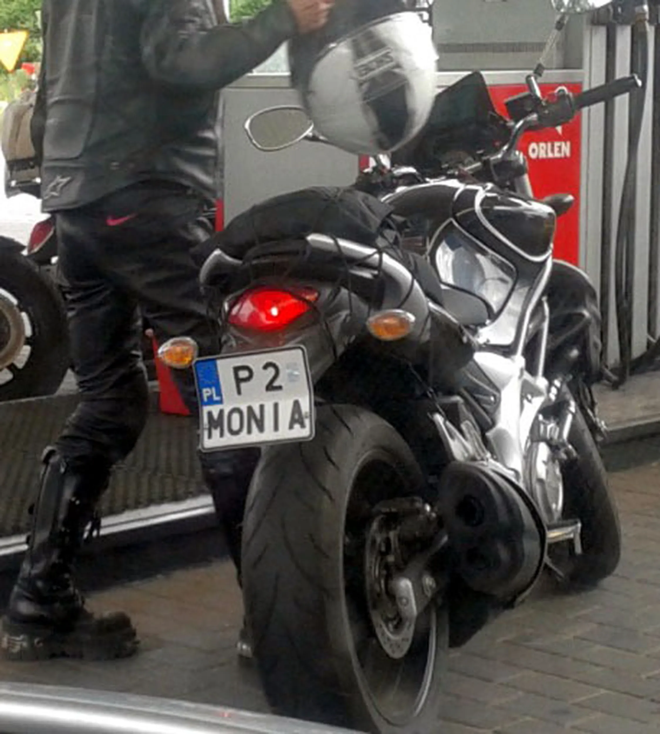 Fajny numer, blacha P2 MONIA