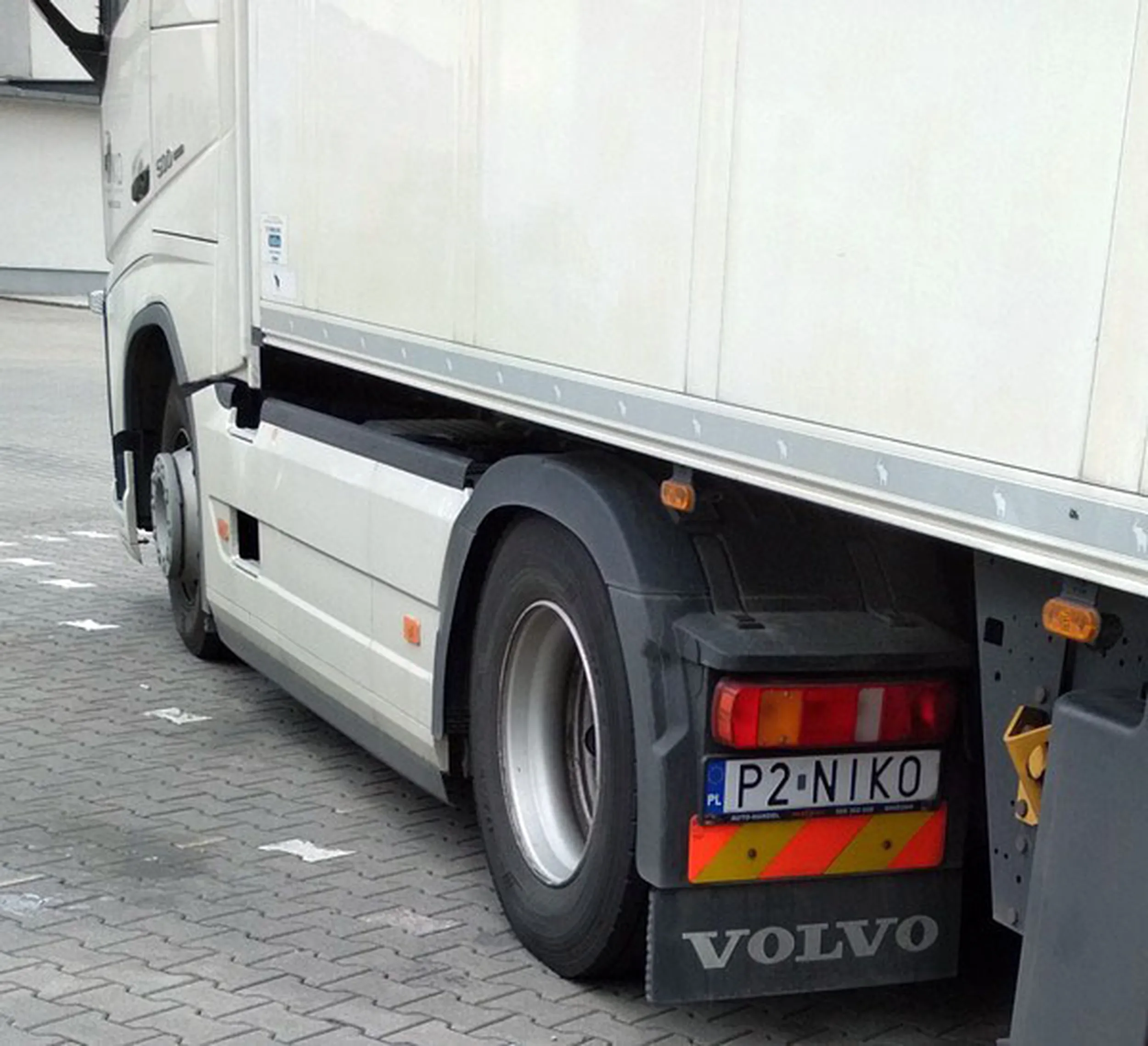 Fajny numer, blacha P2 NIKO